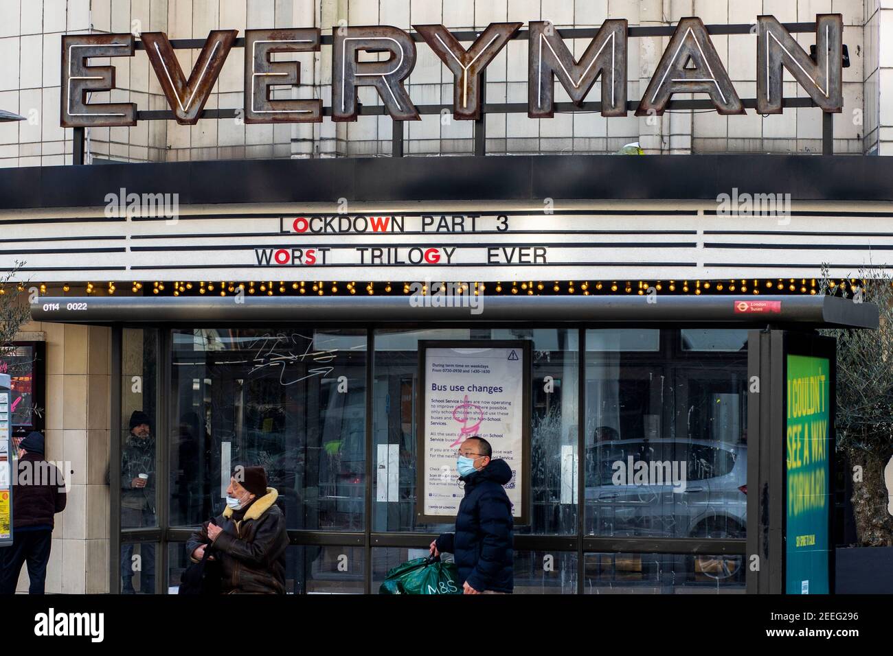 Bild zeigt: Everyman Cinema mit Worst Trilogy Ever - Lockdown 3 in Muswell Hill London Bild von Gavin Rodgers/ Pixel8000 16.2.21 Stockfoto