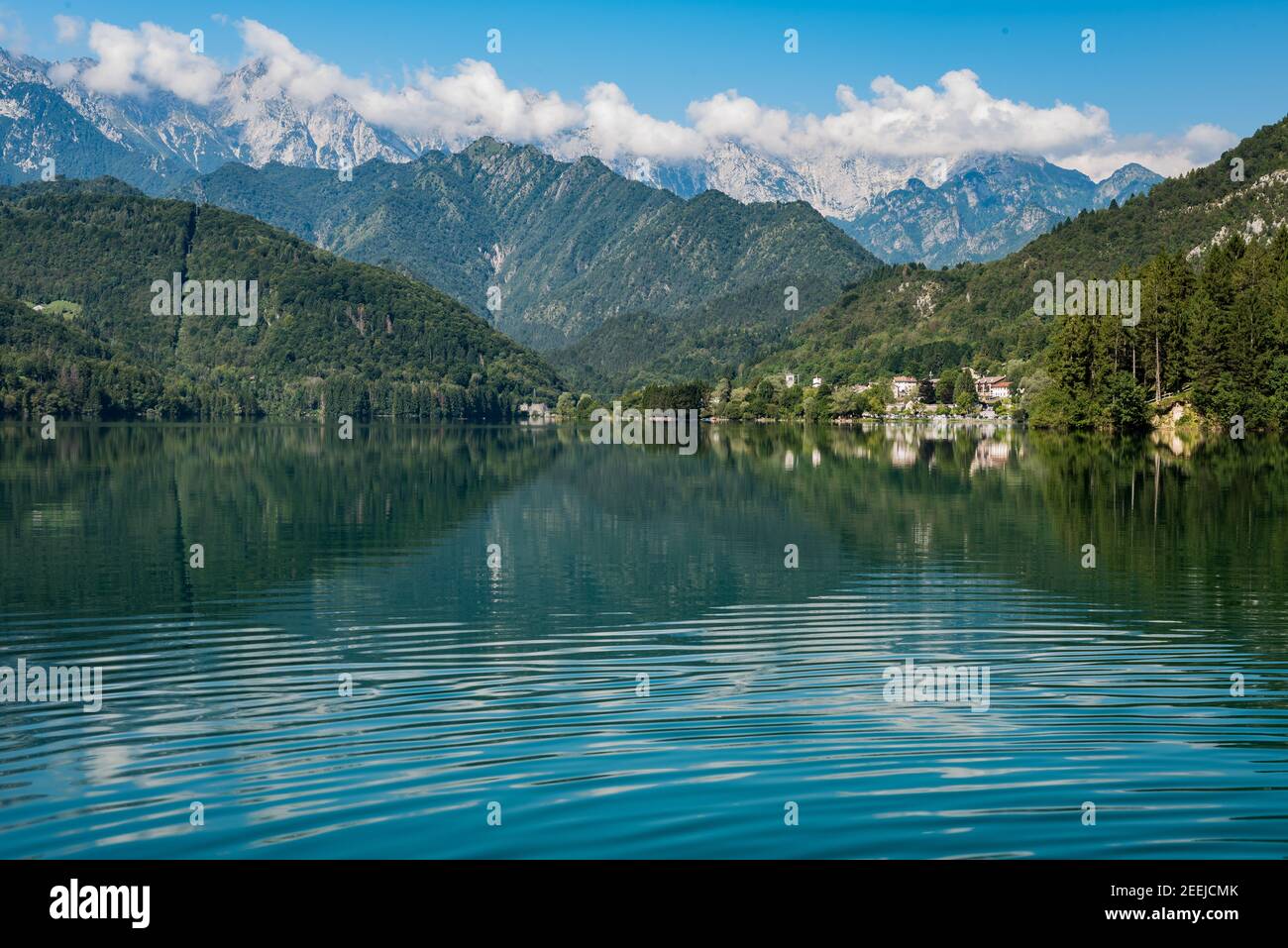 Lago di Barcis Stockfoto