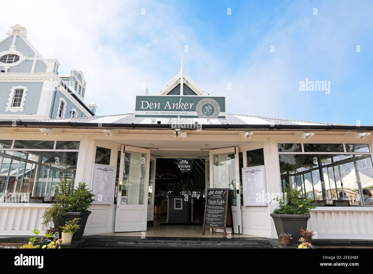 Den Anker Belgisches Restaurant an der V&A Waterfront, Kapstadt, Western Cape Province, Südafrika. Stockfoto