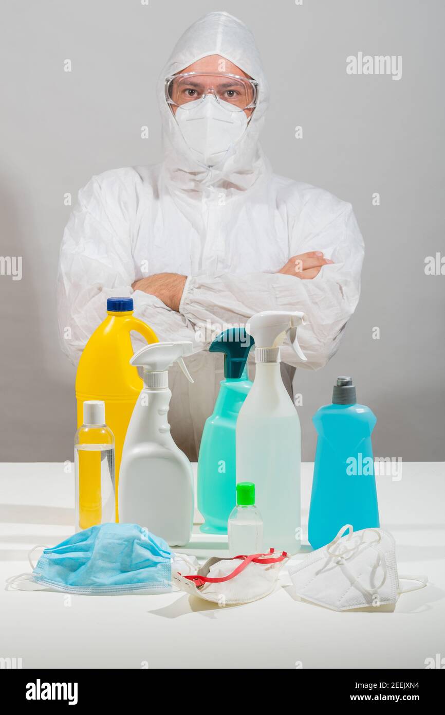 Reinigungs- und Schutzprodukte gegen Viren Stockfoto