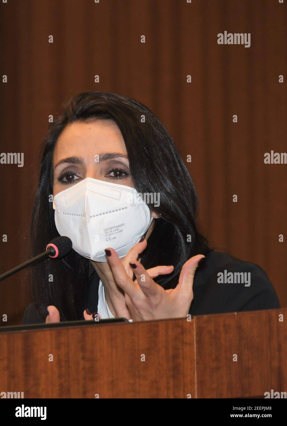 Mailand Italien Februar 2021 16th Mailand Italien Auditorium Gaber Pirelli Palast Ambra Angiolini Testimonial Fur Die Praventions Und Gesetzeskampagne Zur Behandlung Von Essstorungen In Zusammenarbeit Mit Der Region Lombardei Prasentiert