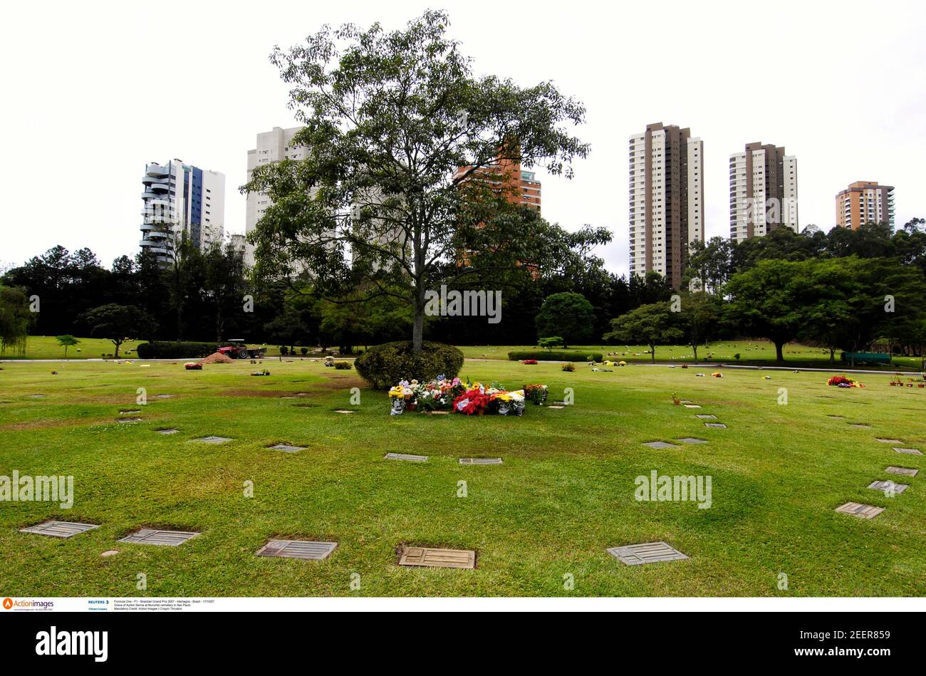 Formel 1 ayrton senna grab -Fotos und -Bildmaterial in hoher Auflösung