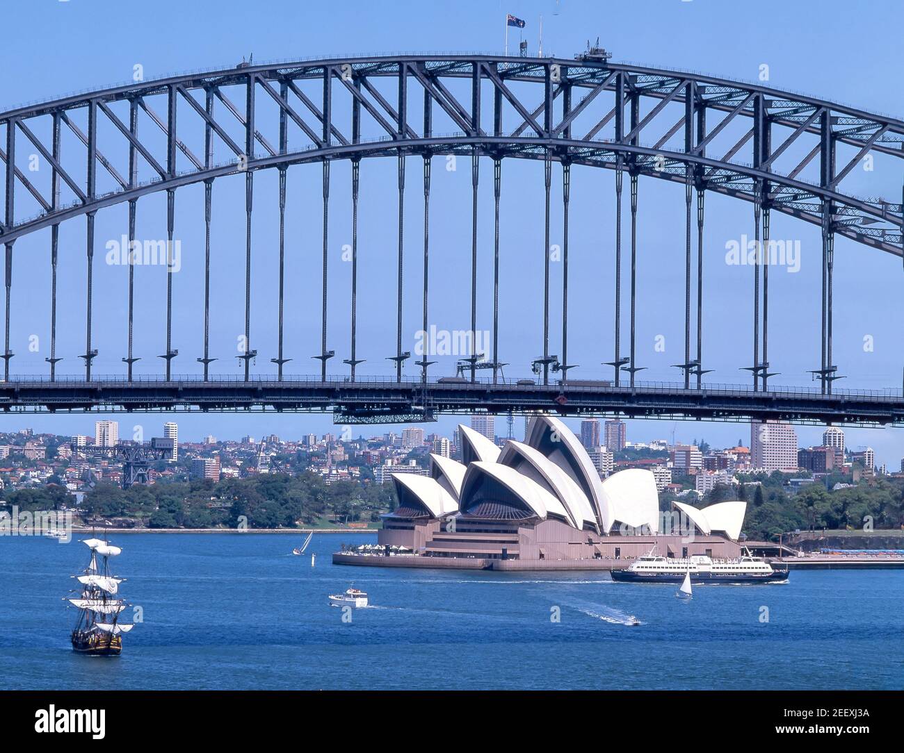 Sydney Harbour Bridge und Opera House, Sydney Harbour, Sydney, New South Wales, Australien Stockfoto