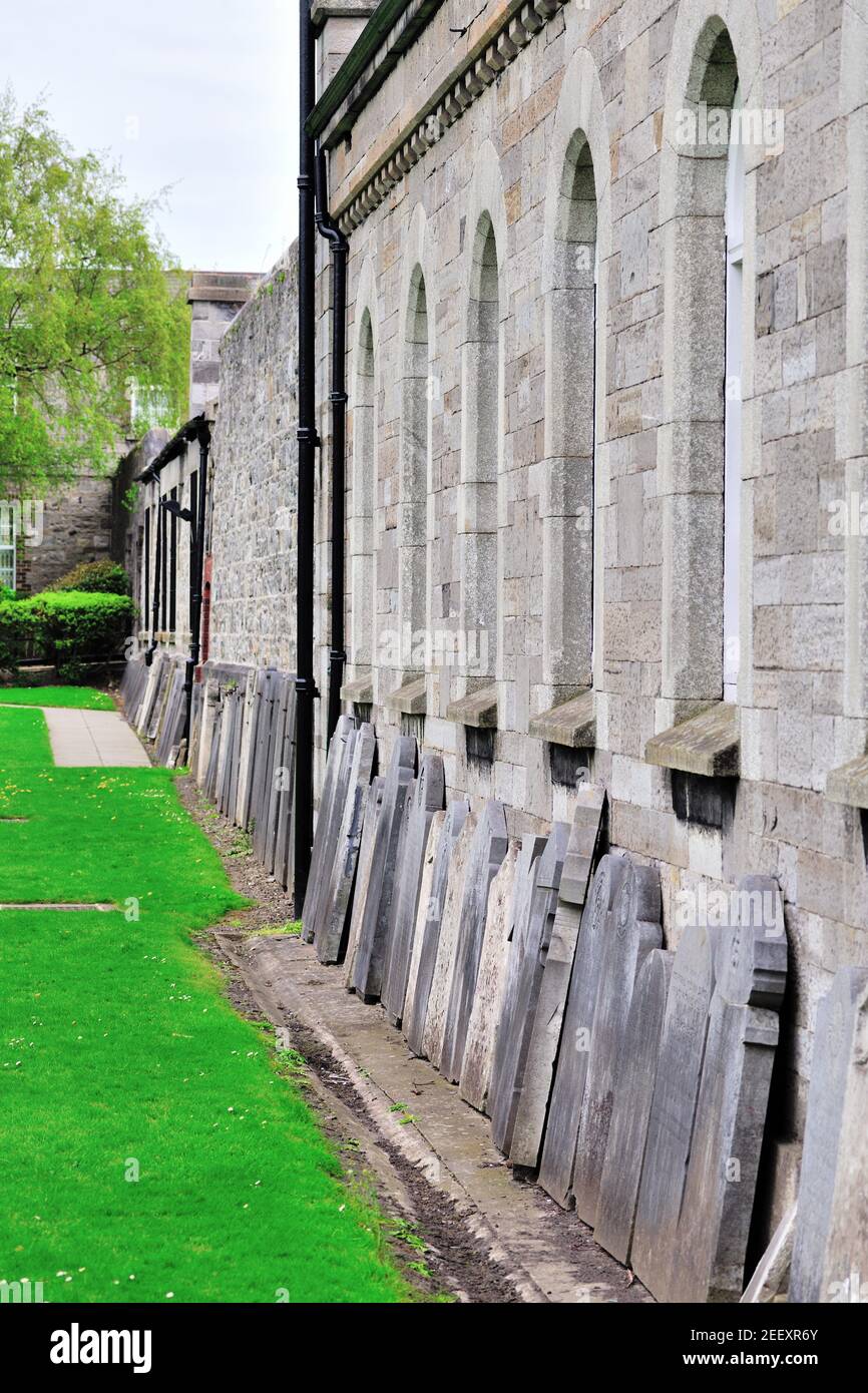 Dublin, Irland. Grabsteine von britischen Militärs, die in der Gegend von Dublin im 19th. Und frühen 20th. Jahrhundert starben. Stockfoto