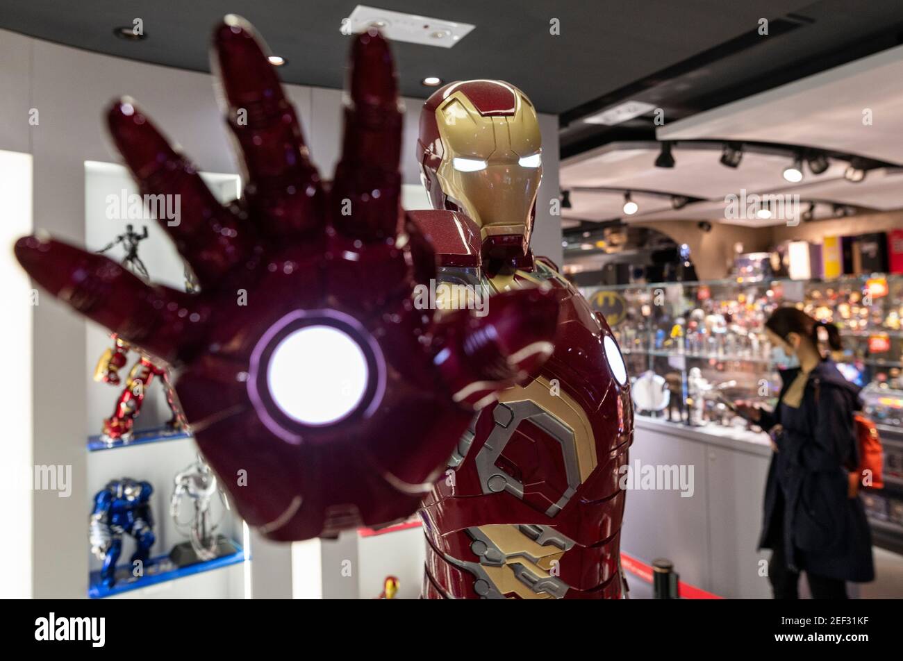 Marvel Avengers Comic-und Film menschlichen Größe Figur Ironman ist in einem Geschäft in Hongkong zu sehen. Stockfoto