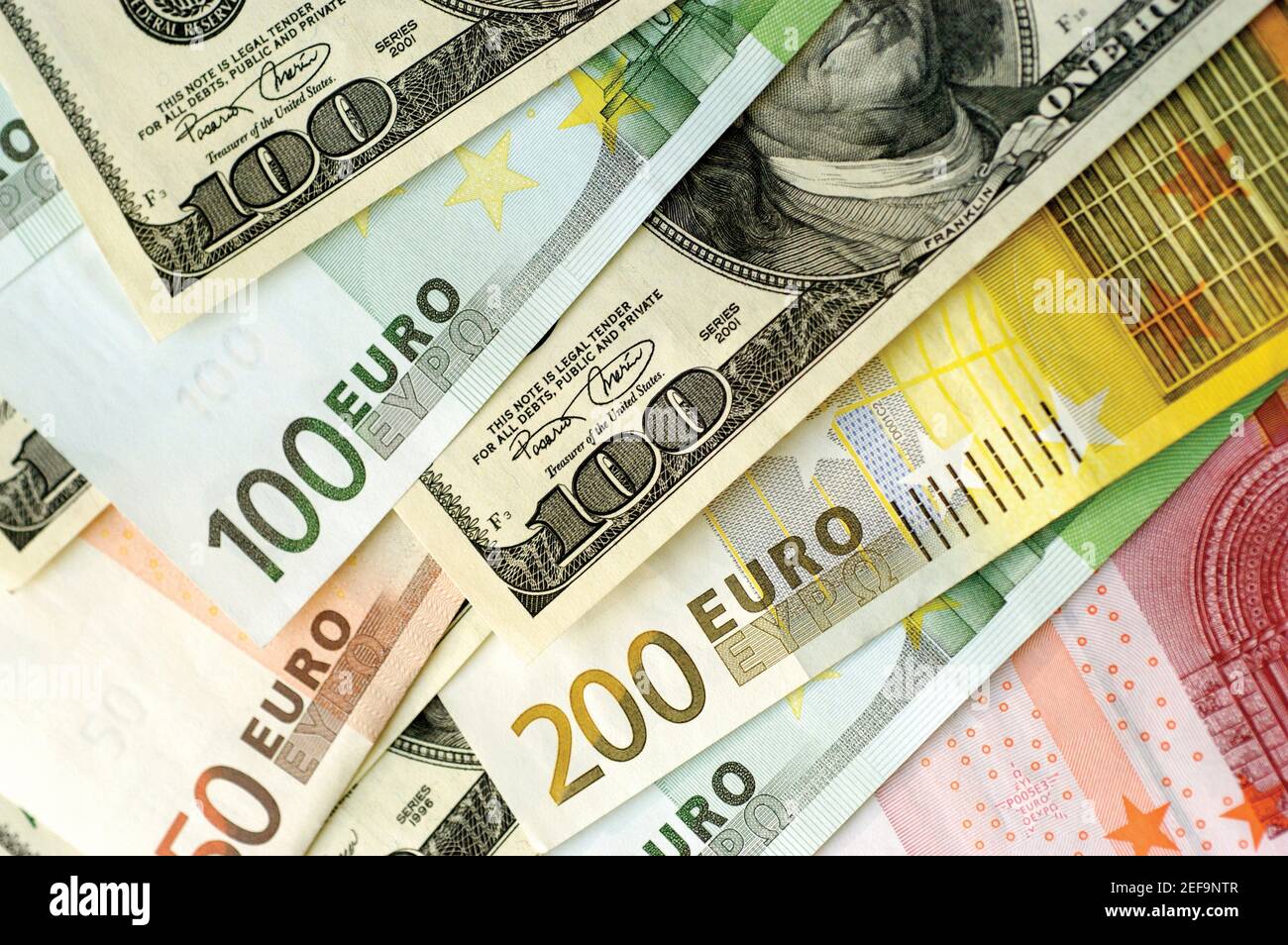 Verschiedene Euro-Banknoten, Nahaufnahme, Vollformat Stockfoto