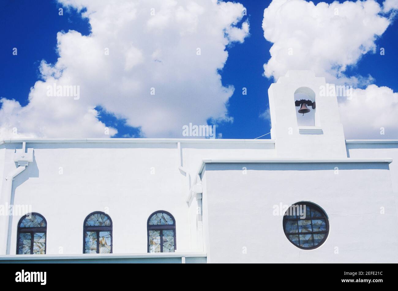 Wolken über einem Gebäude, Texas, USA Stockfoto