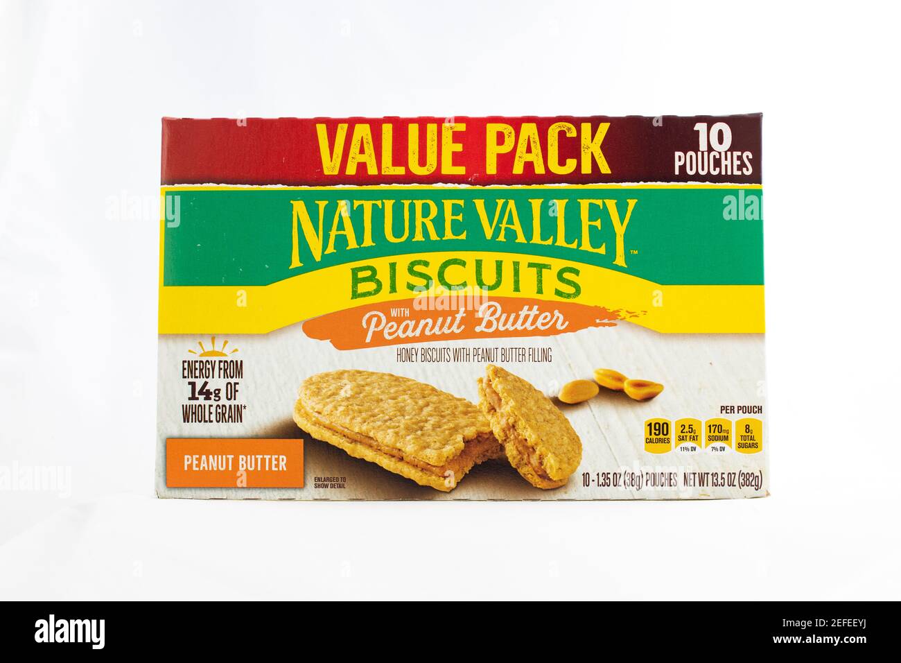 Eine Schachtel mit 10 Beuteln Nature Valley Honey Biscuits Hergestellt mit Erdnussbutter Stockfoto