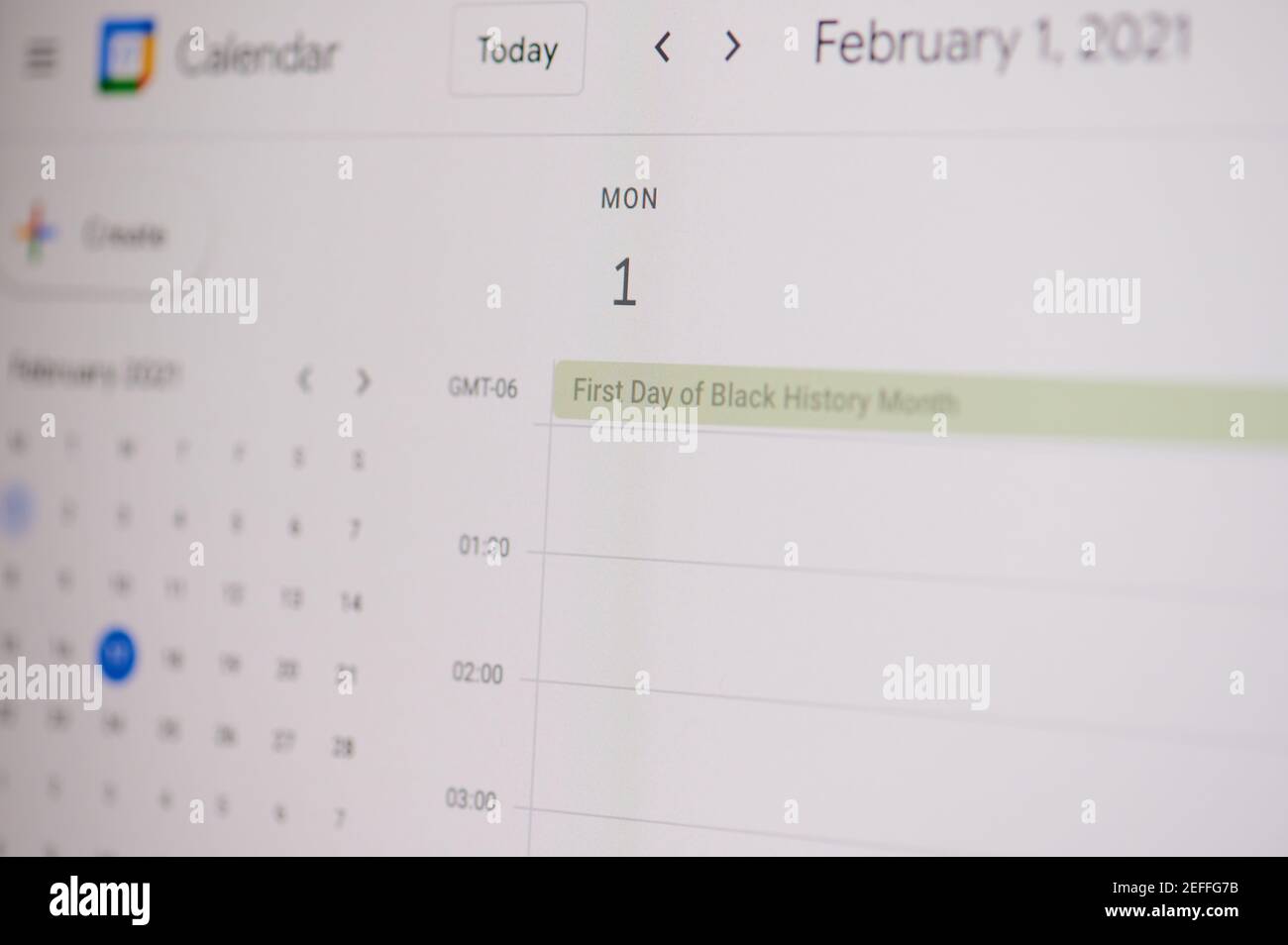 New york, USA - 17. Februar 2021: Erster Tag der schwarzen Geschichte 1. februar auf google Kalender auf Laptop-Bildschirm Nahaufnahme. Stockfoto