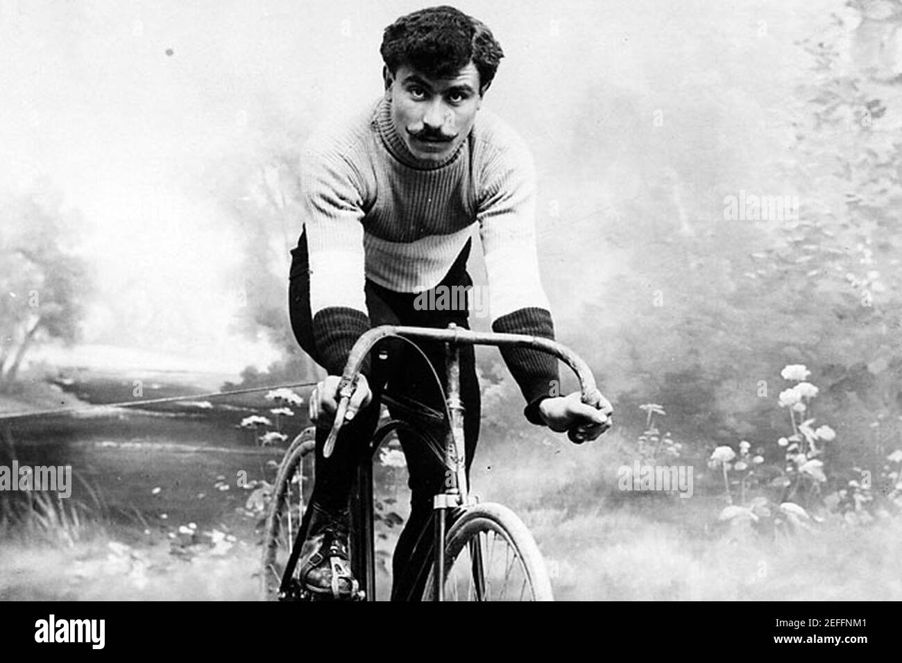 Octave Lapize auf einem Fahrrad. Stockfoto