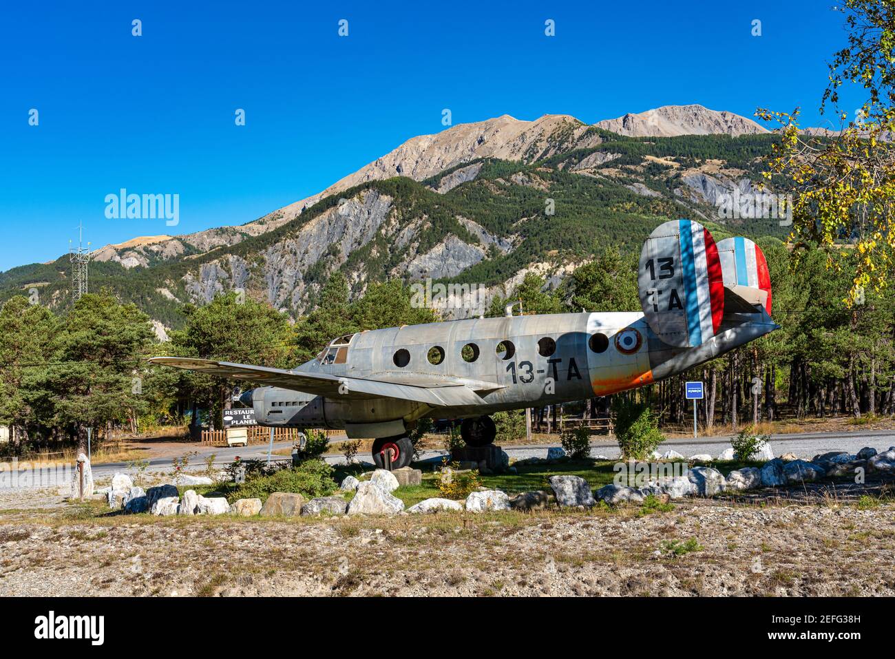 Segelflugzentrum Ubaye bei Barcelonnette. Barcelonnette ist eine Gemeinde im Département Alpes-de-Haute-Provence in Frankreich Stockfoto