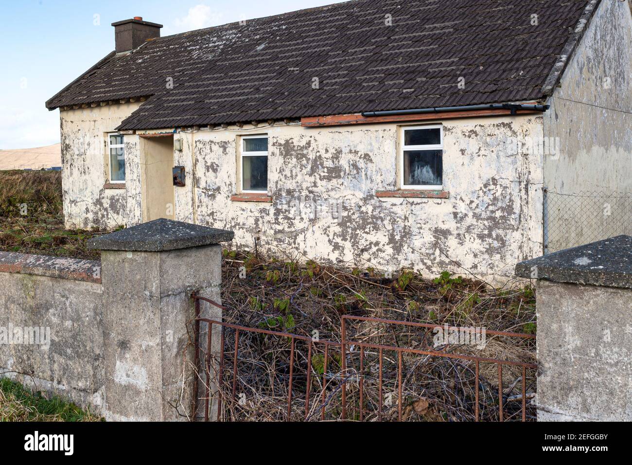 Bungalow renovierungsbedürftig, County Kerry, Irland Stockfoto