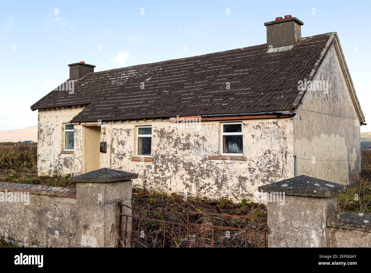 Bungalow renovierungsbedürftig, County Kerry, Irland Stockfoto