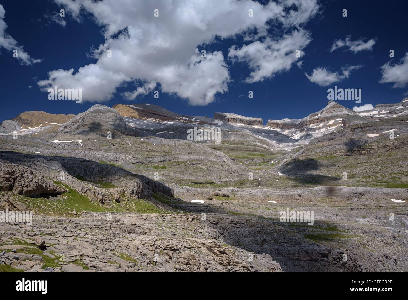 Faja de las Flores (Nationalpark Ordesa und Monte Perdido, Aragon, Pyrenäen, Spanien) ESP: Faja de las Flores, Parque Nacional de Ordesa y Monte Perdido (Aragon) Stockfoto