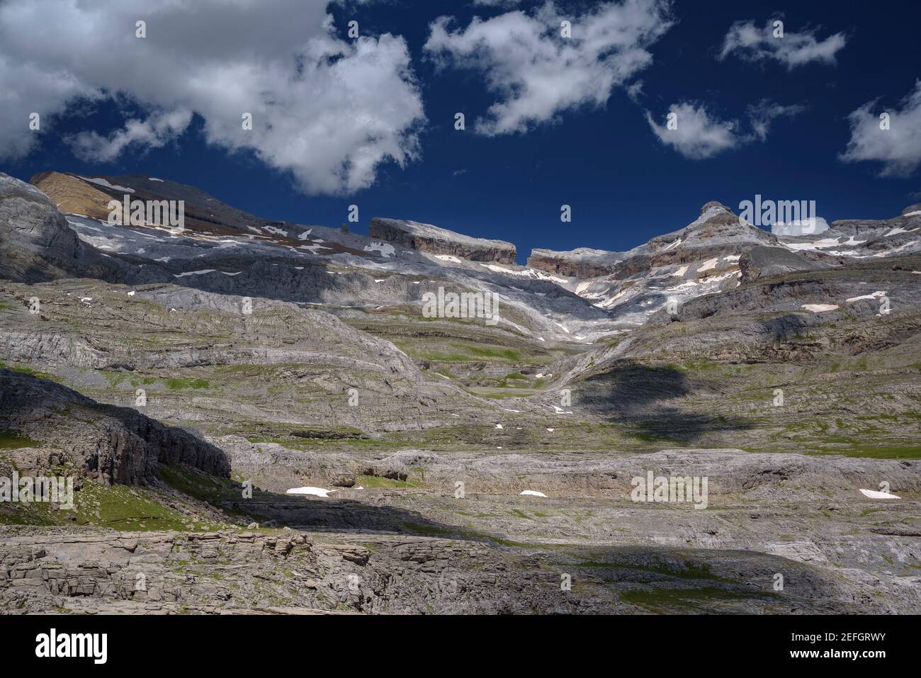 Faja de las Flores (Nationalpark Ordesa und Monte Perdido, Aragon, Pyrenäen, Spanien) ESP: Faja de las Flores, Parque Nacional de Ordesa y Monte Perdido (Aragon) Stockfoto