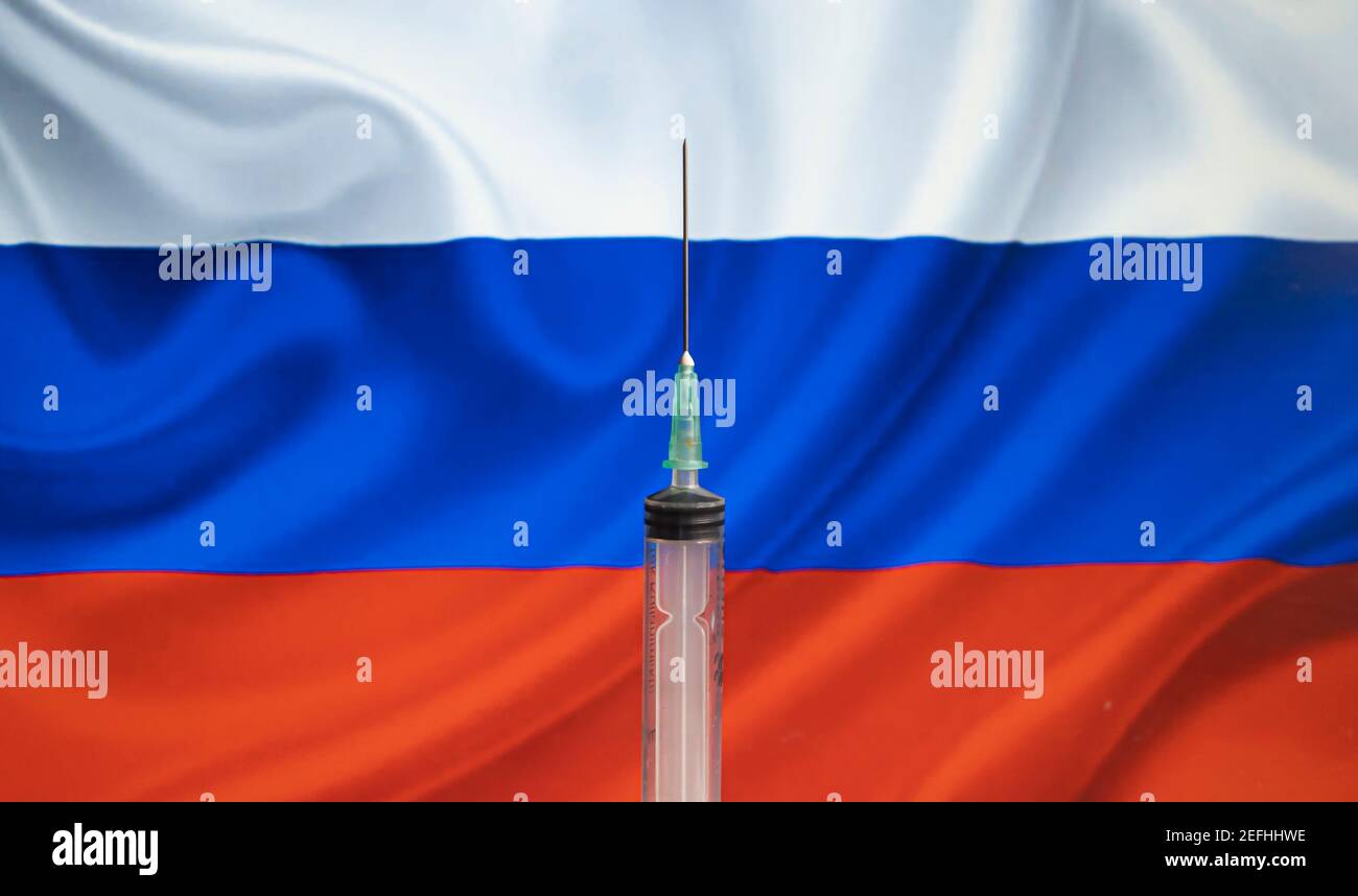 COVID-19 Pandemisches Coronavirus-Konzept. Konzept der Impfung mit Russland Coronavirus-Impfstoff, Sputnik V. Covid-19-Impfstoff, Influenza-Prävention. Stockfoto
