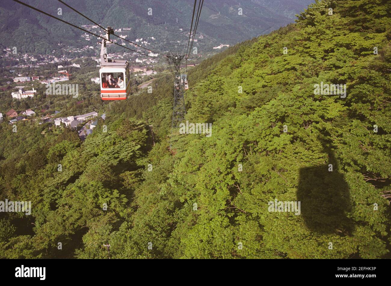 Hochwinkelansicht einer Seilbahn, Hakone, Präfektur Kanagawa, Japan Stockfoto