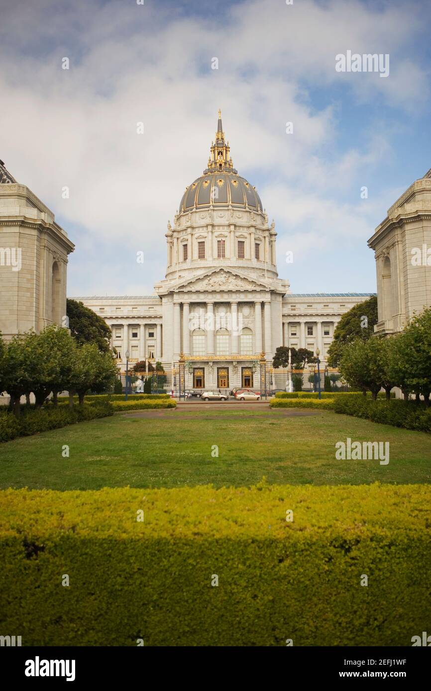 Fassade eines Gebäudes, Rathaus, San Francisco, Kalifornien, USA Stockfoto