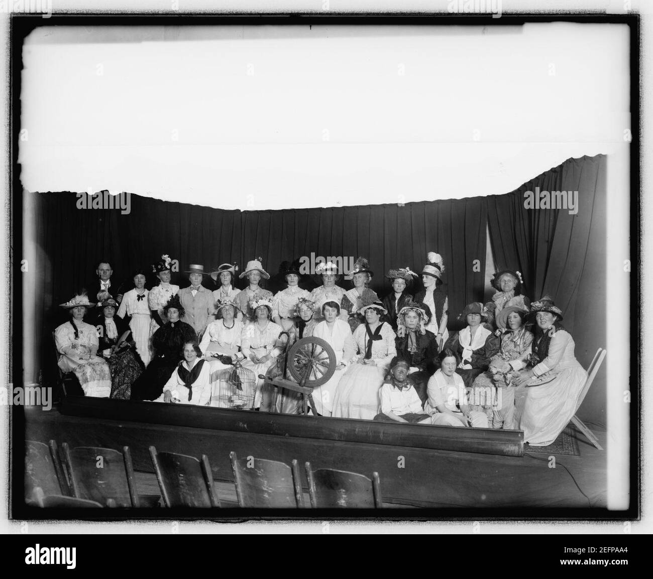 Alte Zimmermädchen zeigen, BUNDANOON M.E. Kirche, 24. Mai 1920 Stockfoto
