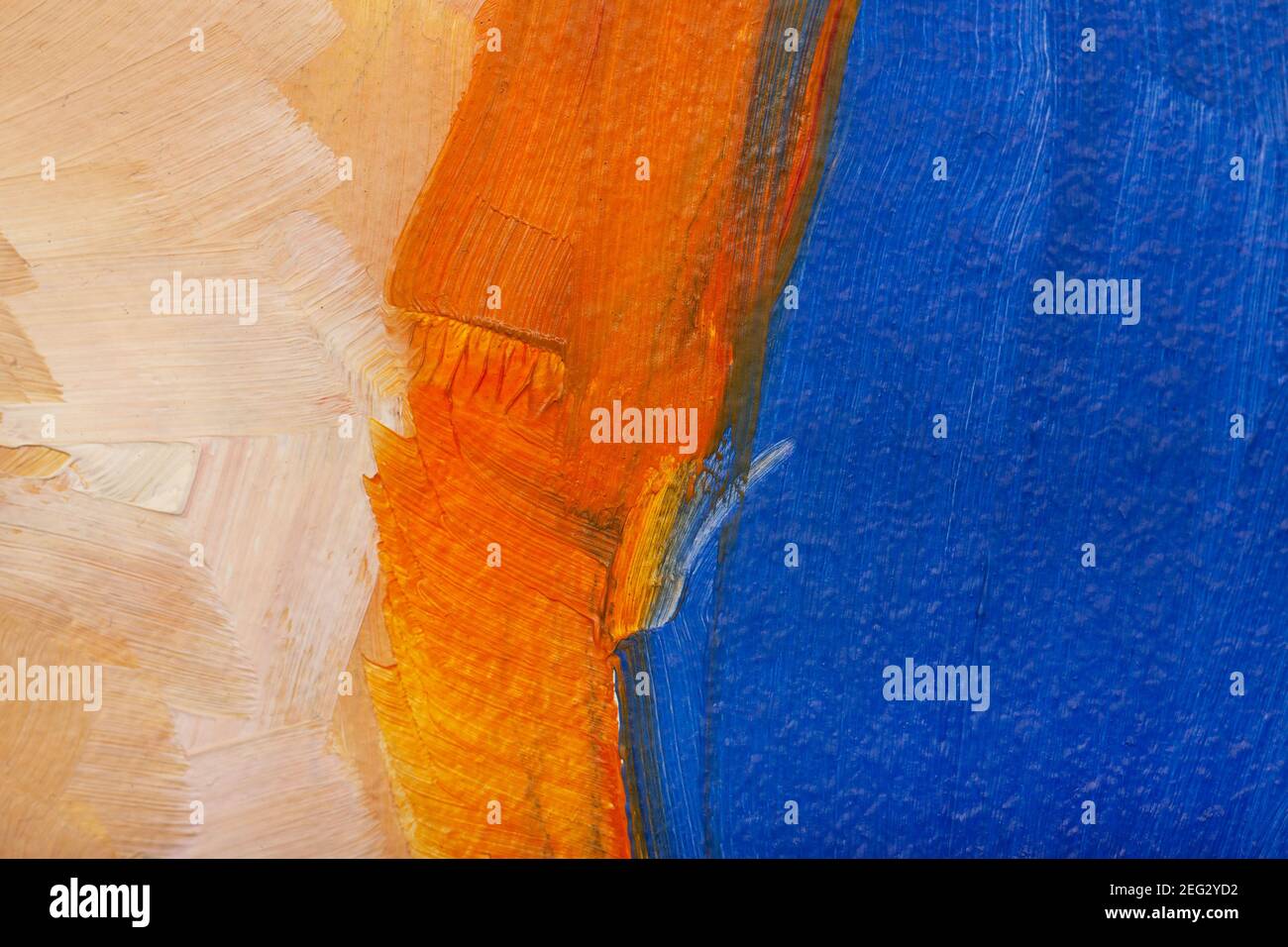 Die Textur der Leinwand, mit Ölfarben beschichtet. Trendige Farben, Kopierbereich. Das Konzept einer kreativen Atmosphäre, künstlerische Veranstaltungen, Bildung, etc. Stockfoto