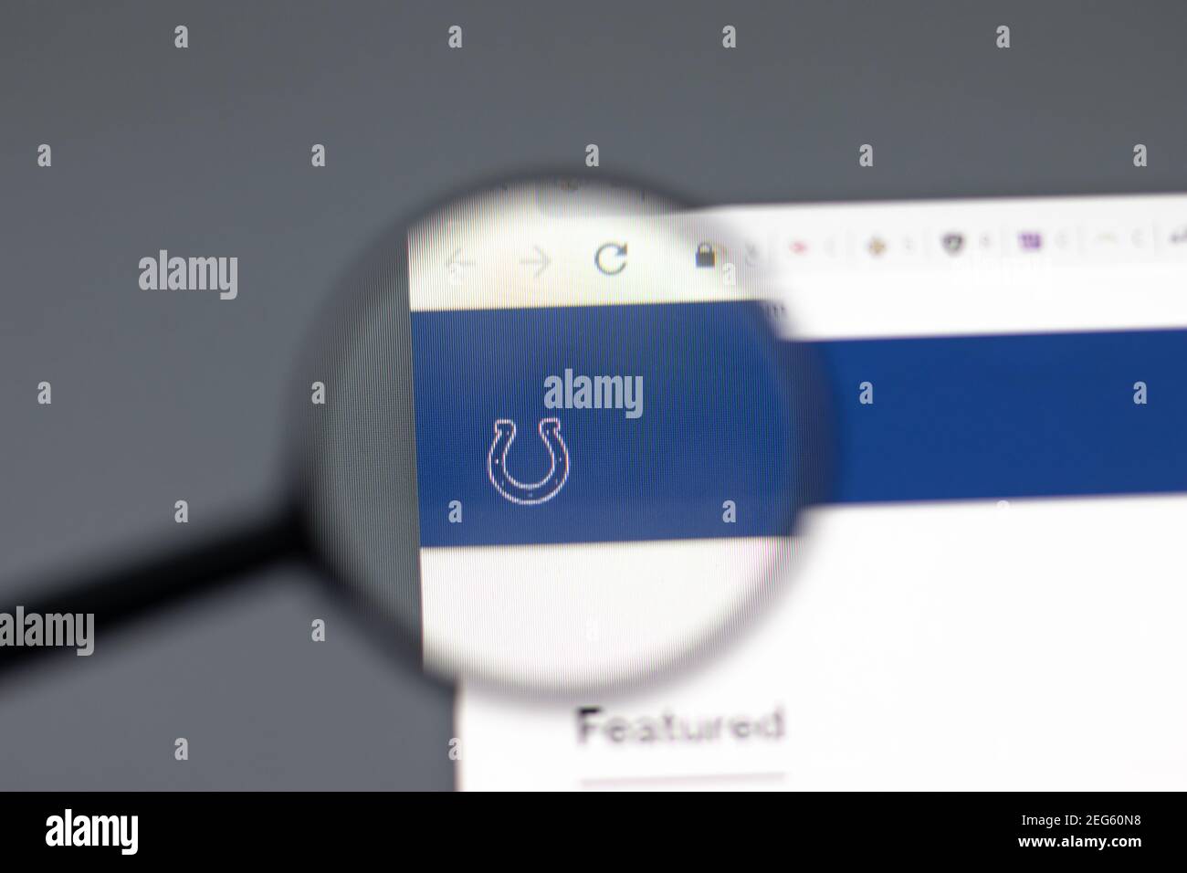 New York, USA - 15. Februar 2021: Indianapolis Colts Website im Browser mit Firmenlogo, illustrative Editorial Stockfoto