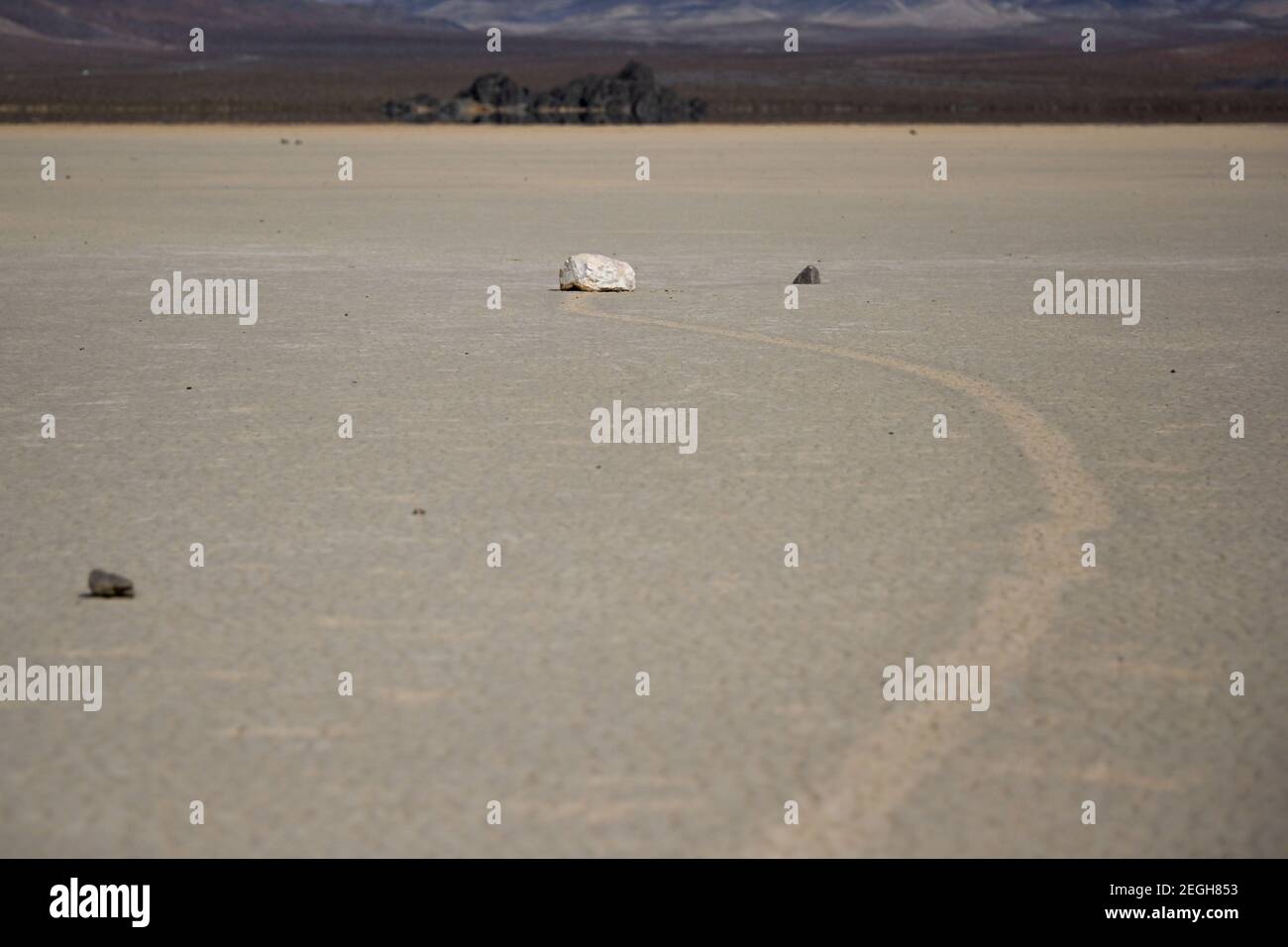 Allgemeine Gesamtansicht der "Racetrack" playa im Death Valley Nationalpark, Calif, Sonntag, 14. Februar 2021. (Dylan Stewart/Image of Sport) Stockfoto