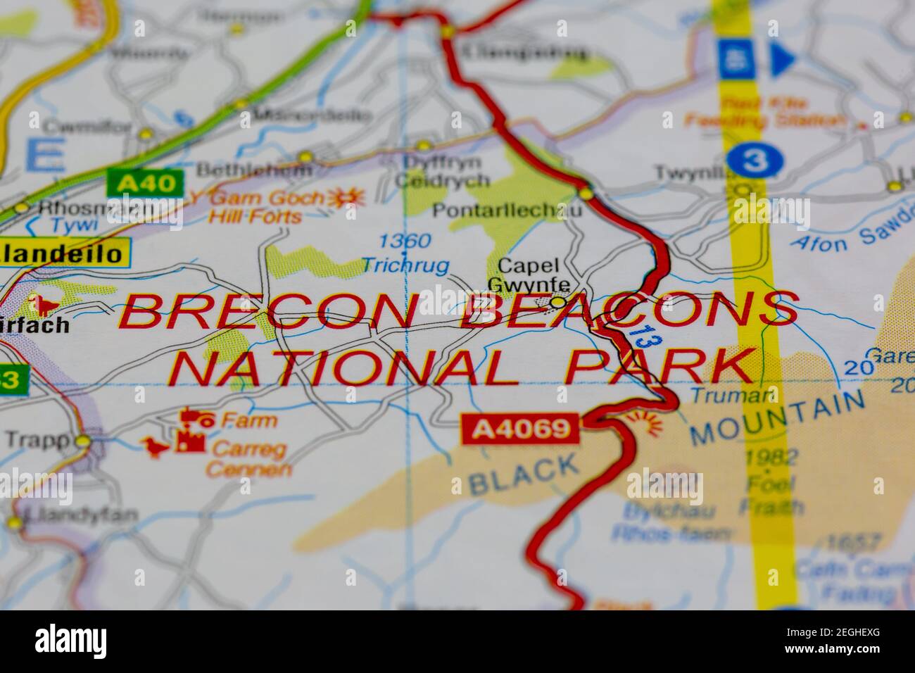 Brecon Beacons Nationalpark und Umgebung auf einem gezeigt Straßenkarte oder Geografie-Karte Stockfoto