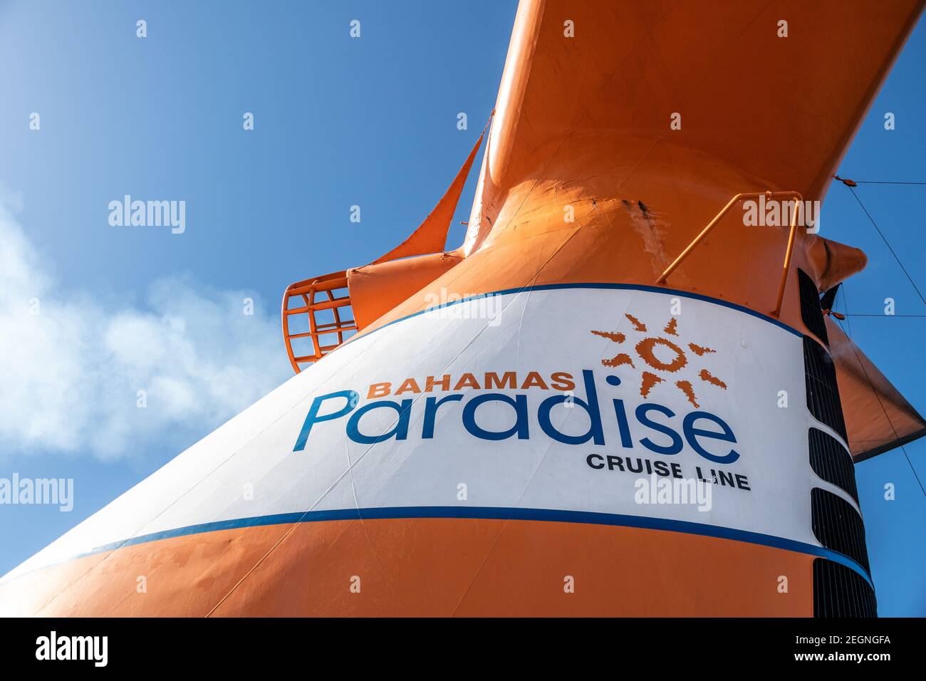 Funne vom Grand Celebration Kreuzfahrtschiff ab Bahamas Paradise Cruise Line, Palm Beach, USA Stockfoto
