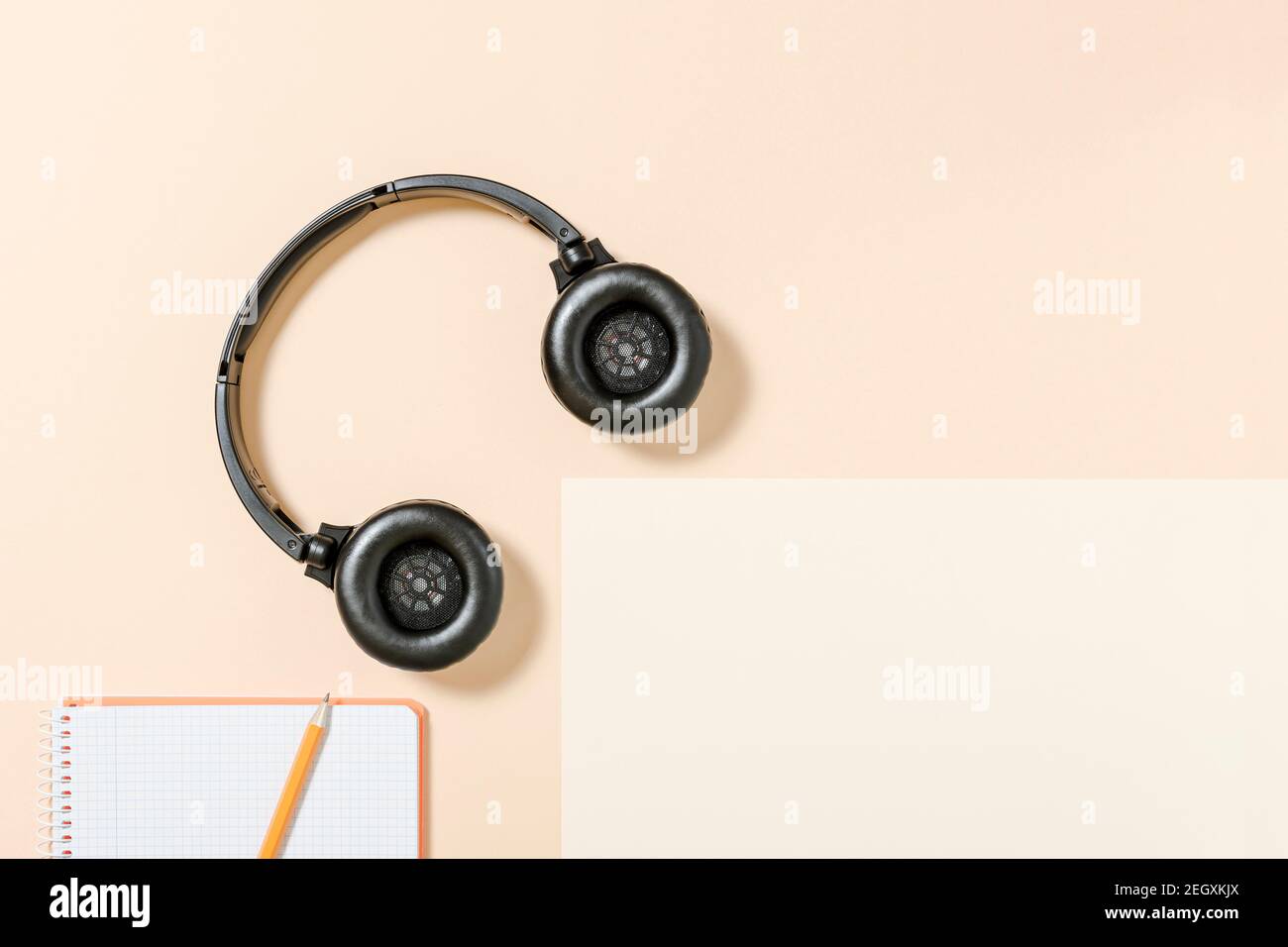 Weiche Farbfotografie, die verschiedene Konzepte und vermitteln soll Ideen.die Fotografie ist mit weichem Licht und die vorherrschende aufgenommen Die Farben sind gelb- Stockfoto