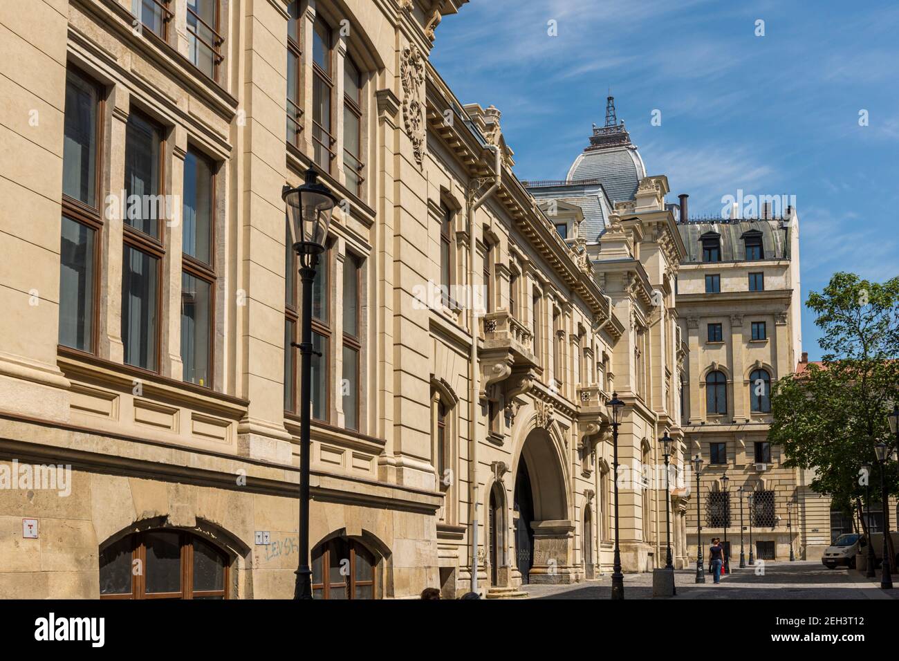 Hintere Fassade des Nationalmuseums für rumänische Geschichte in Bukarest, Rumänien Stockfoto