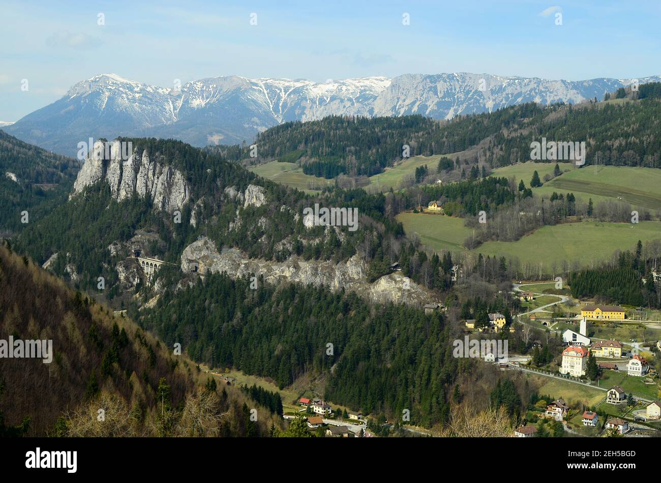 Österreich, Semmering Eisenbahn - älteste Bergbahn Europas und UNESCO-Weltkulturerbe Stockfoto