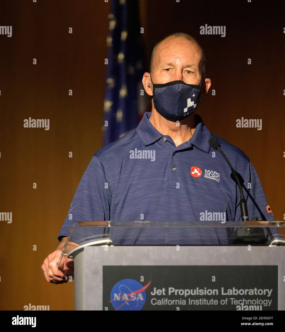 Beharrlichkeit Projektleiter John McNamee, Bemerkungen während einer Mission Post-Landing Update Pressekonferenz im NASA Jet Propulsion Laboratory 18. Februar 2021 in Pasadena, Kalifornien. Der Perseverance Mars Rover landete erfolgreich und begann sofort, Daten zurück zur Erde zu senden. Stockfoto