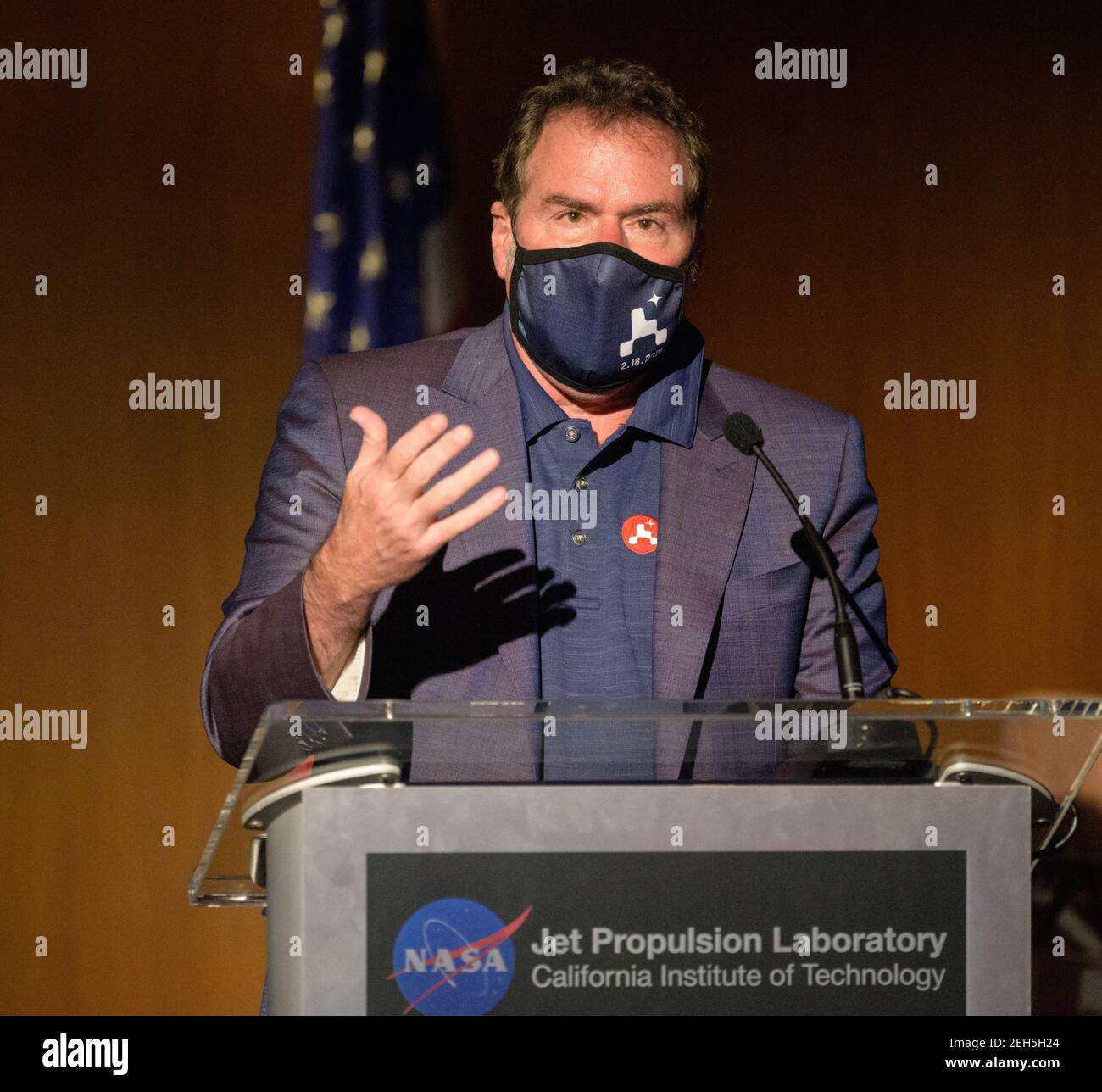 NASA JPL Direktor Michael Watkins, Bemerkungen während einer Mission Post-Landing Update Pressekonferenz im NASA Jet Propulsion Laboratory 18. Februar 2021 in Pasadena, Kalifornien. Der Perseverance Mars Rover landete erfolgreich und begann sofort, Daten zurück zur Erde zu senden. Stockfoto
