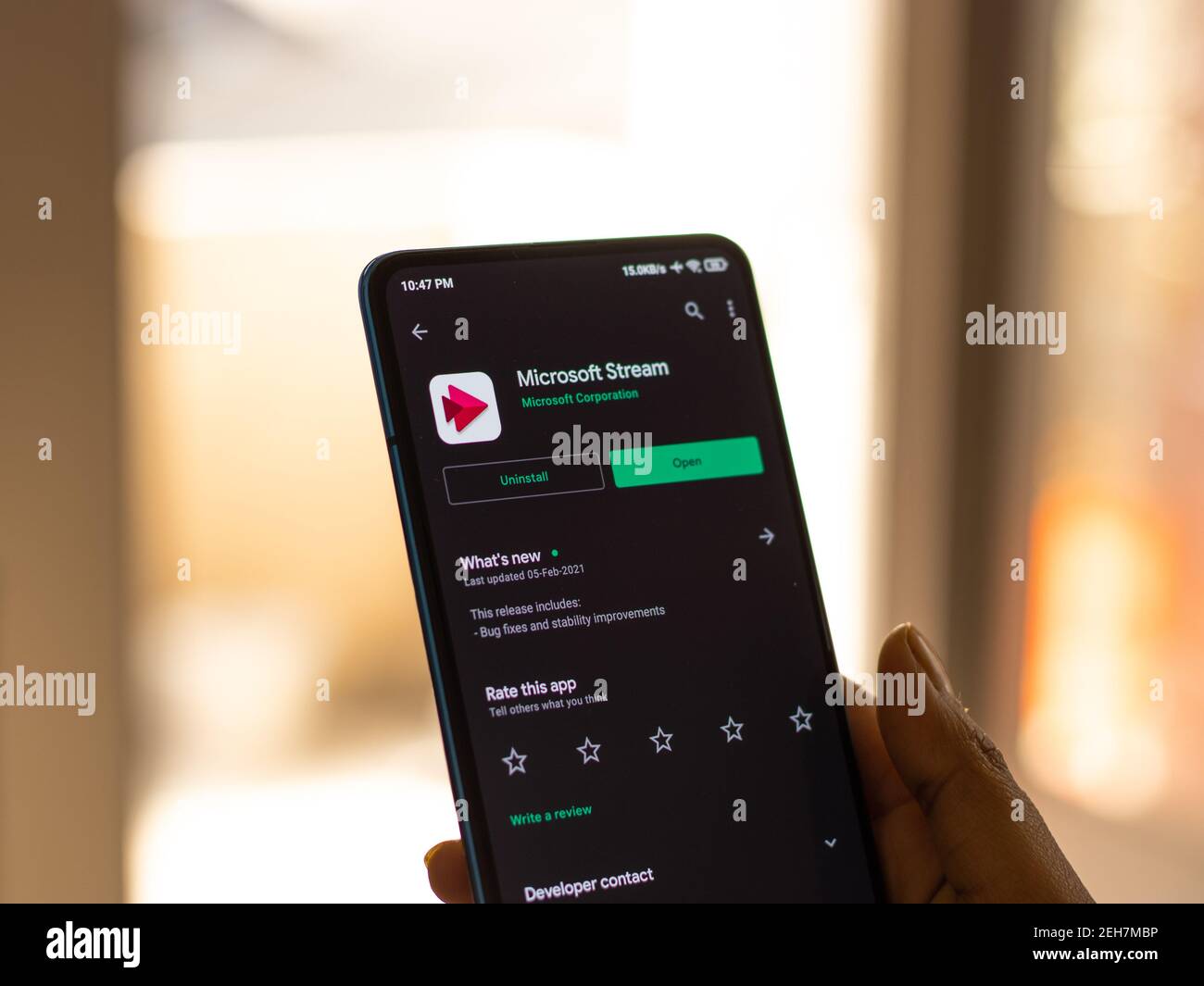 Assam, indien - Februar 19, 2021 : Microsoft Stream-Logo auf Handy-Bildschirm Stock Bild. Stockfoto