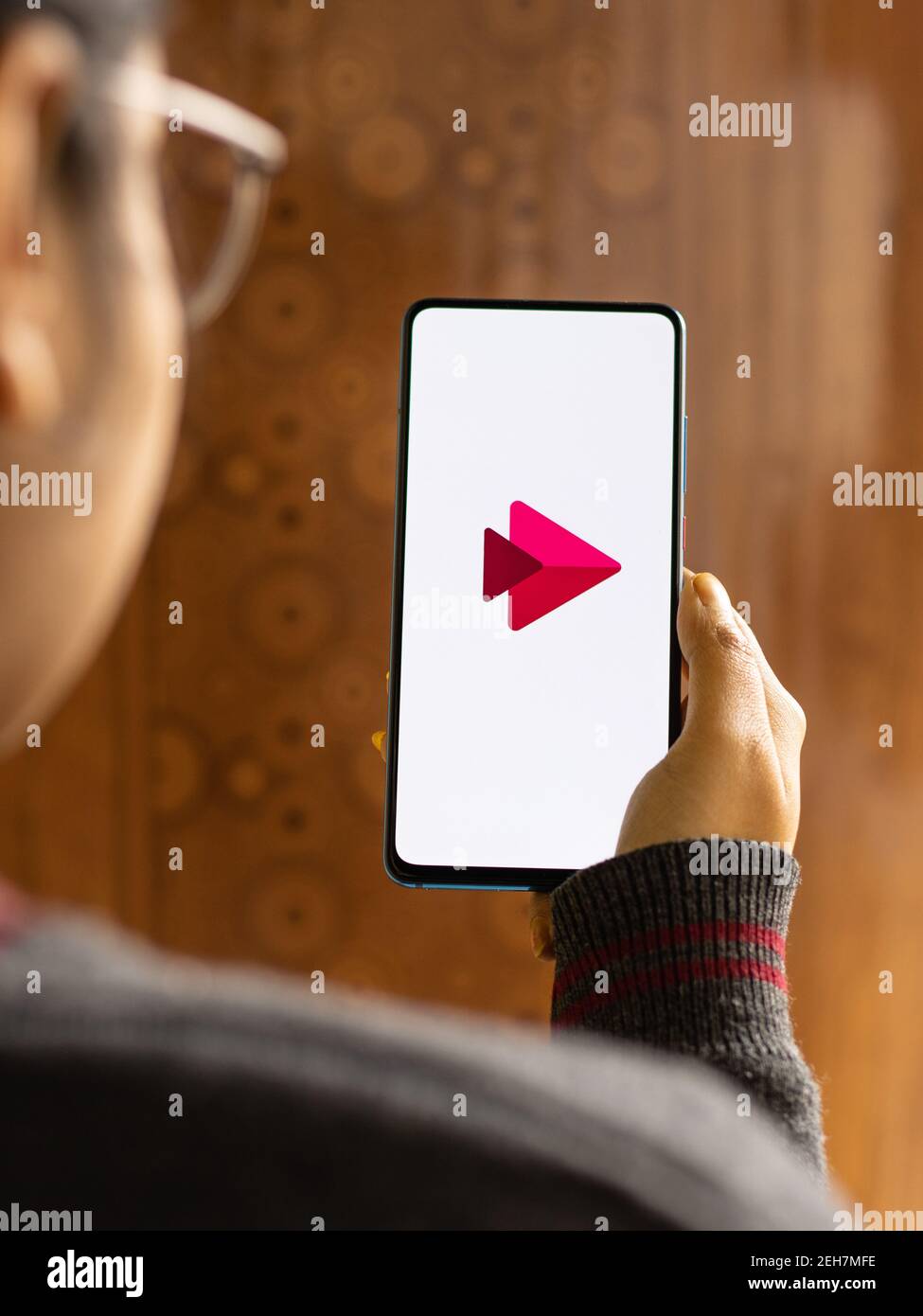 Assam, indien - Februar 19, 2021 : Microsoft Stream-Logo auf Handy-Bildschirm Stock Bild. Stockfoto