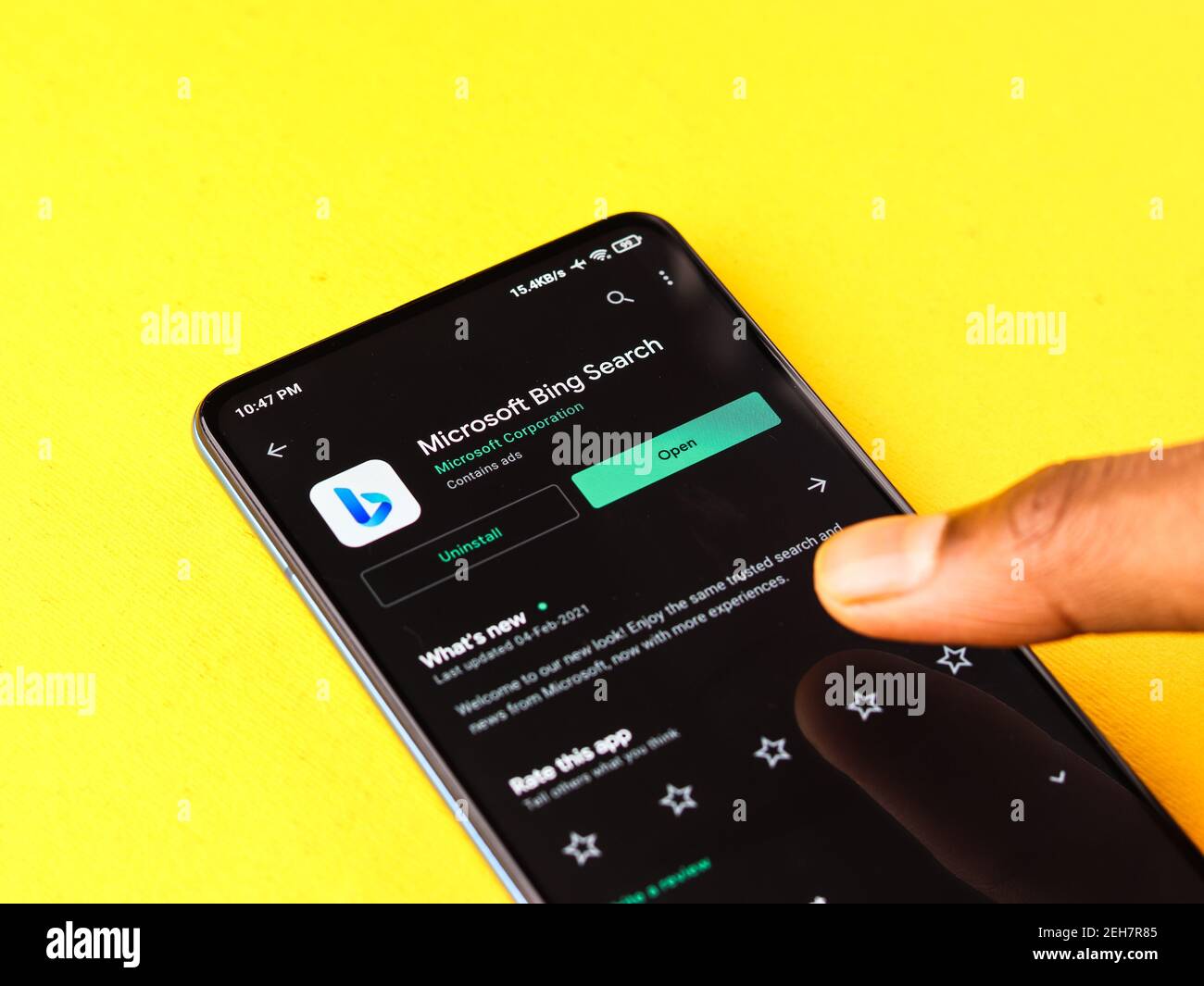 Assam, indien - Februar 19, 2021 : Microsoft Bing-Logo auf Telefon-Bildschirm Stock Bild. Stockfoto