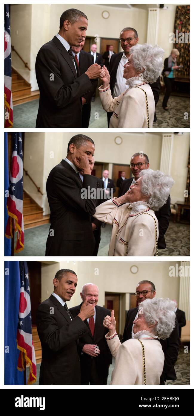 Präsident Barack Obama und Annie Glenn, Ehefrau des ehemaligen Senators John Glenn, begrüßen sich nach einer Veranstaltung an der Ohio State University in Columbus, Ohio, 9. Oktober 2012. Stockfoto