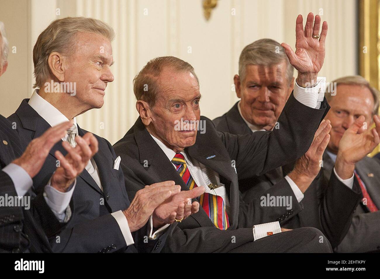 Paul Harvey, G.V. Sonny Montgomery, General Richard B. Myers und Jack Nicklaus bei der Presidential Medal of Freedom Ceremony. Stockfoto