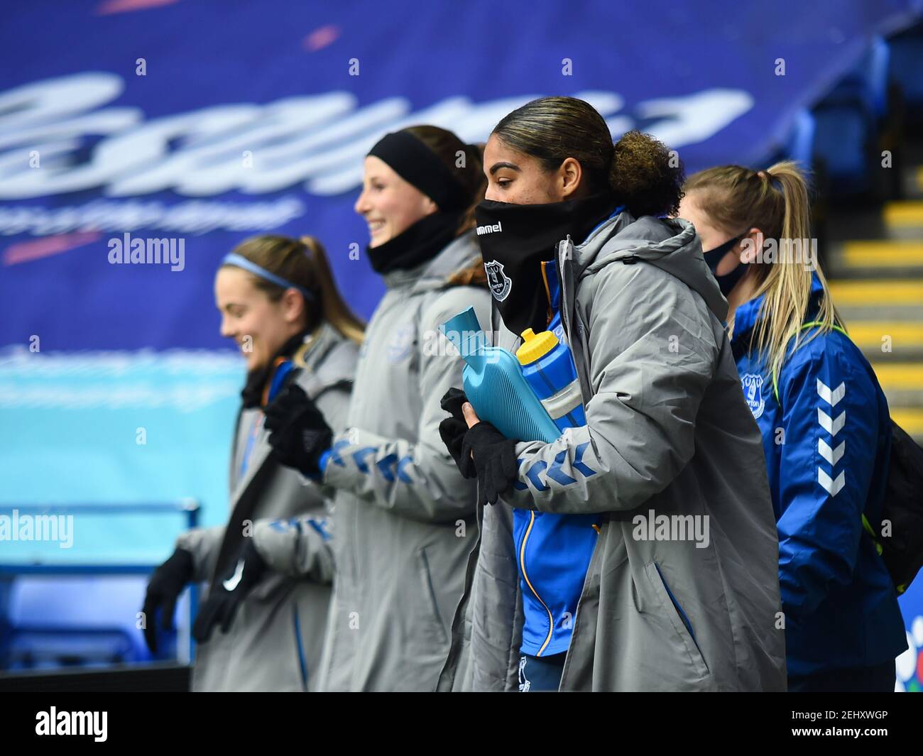 Everton Spieler im Madejski Stadium Stockfoto