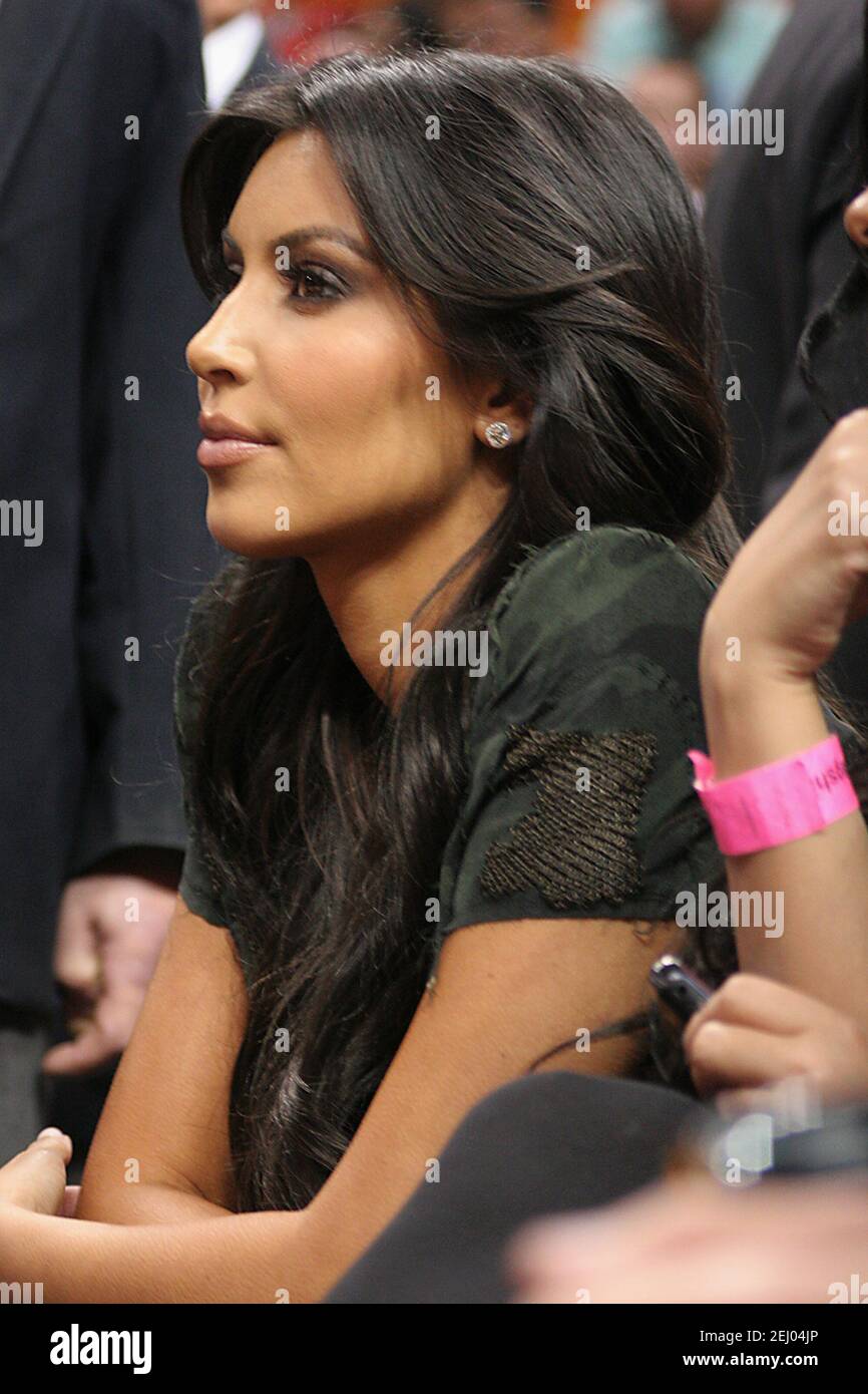 Kim Kardashian Miami Stockfotos Und Bilder Kaufen Alamy