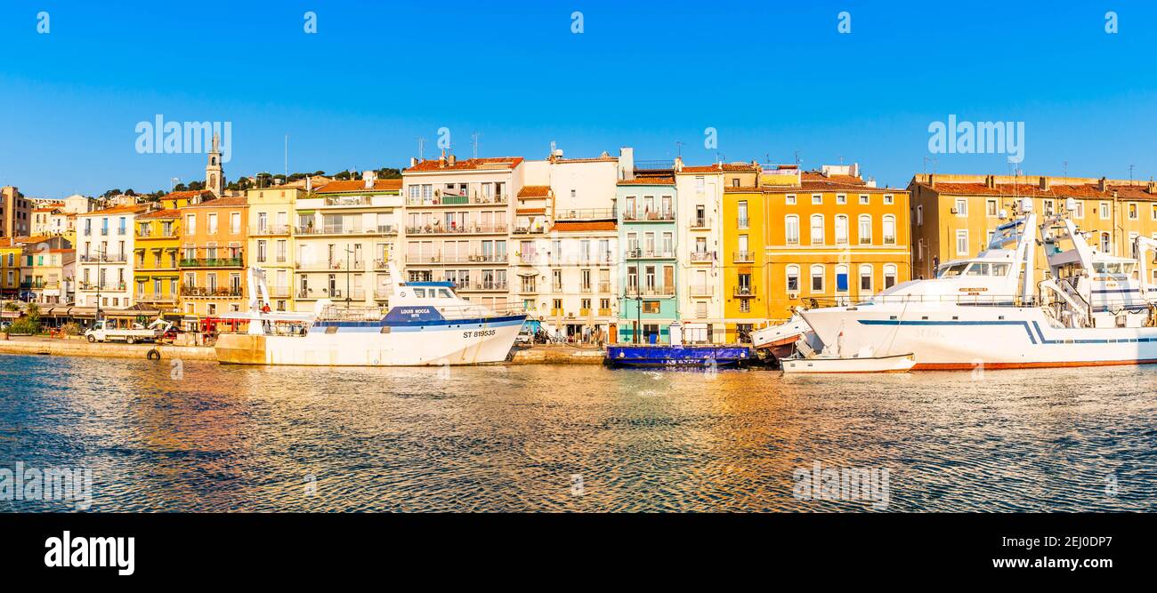 Panorama des Hafens von Sète im Hérault in Okzitanien, Frankreich Stockfoto