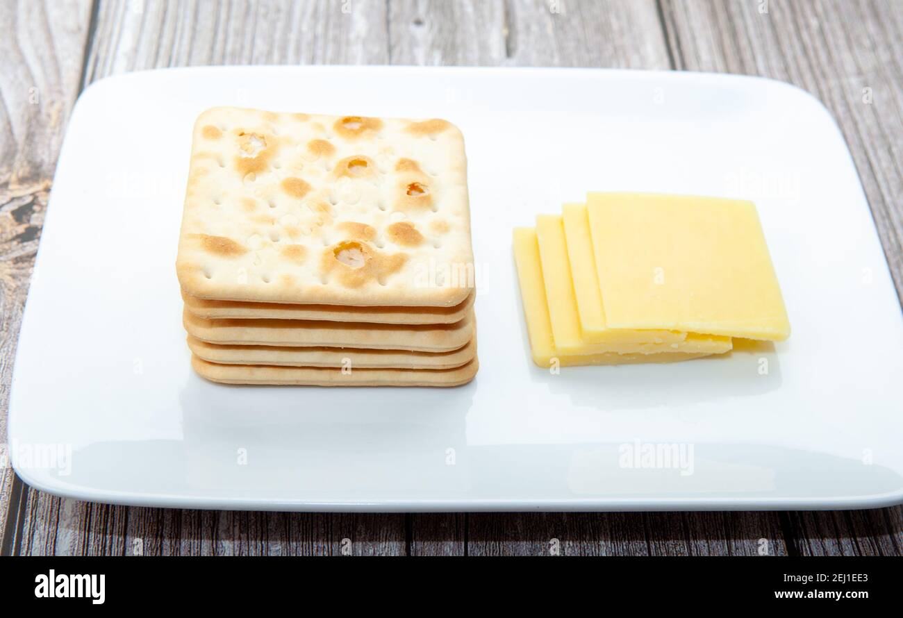 Australische SAO-Kekse und Käse Stockfoto