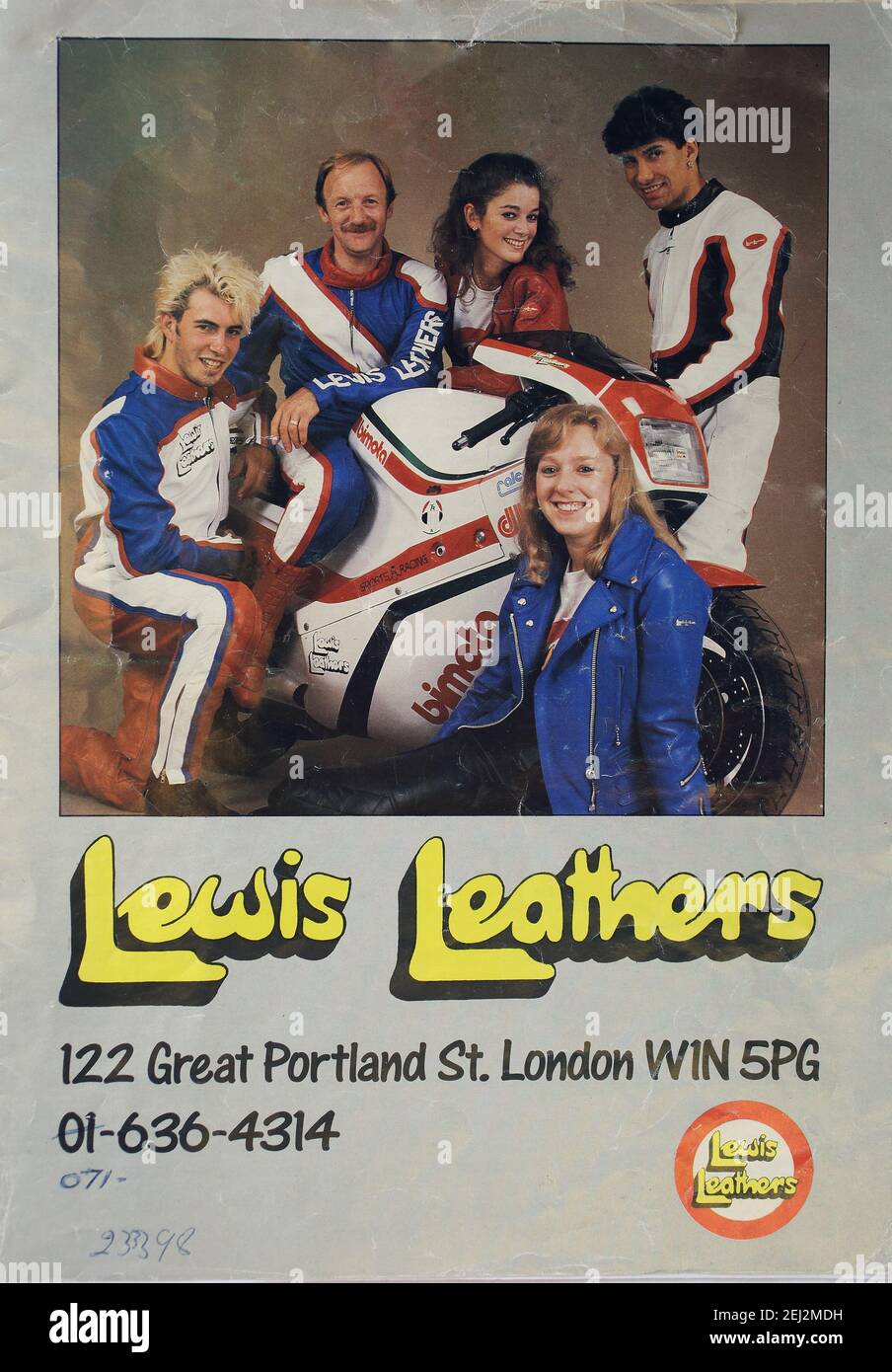 70's Magazin Werbung für Lewis Leathers Motorradjacken .Großbritanniens älteste Motorradbekleidung Unternehmen. Stockfoto