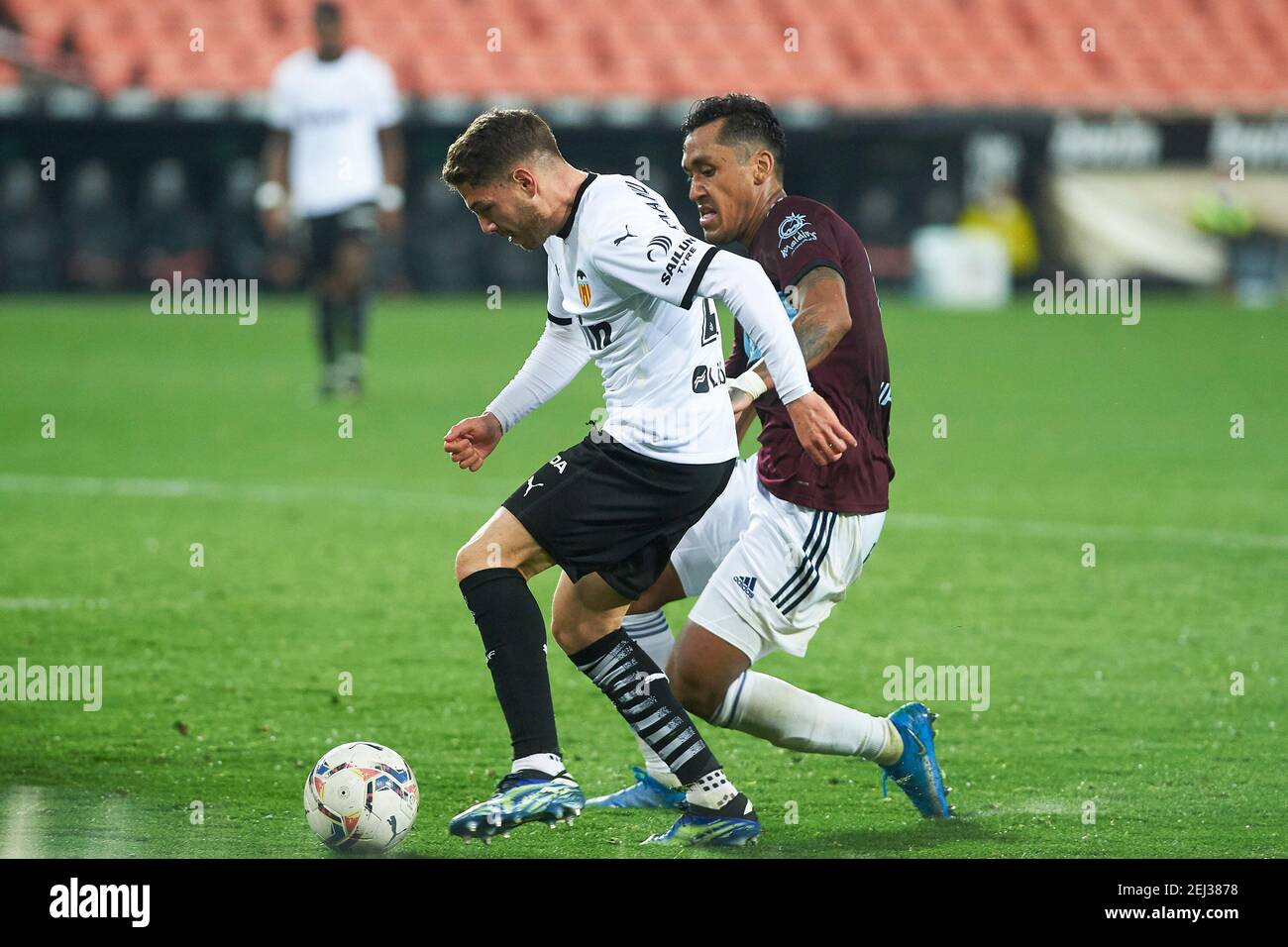 Manu Vallejo von Valencia CF erzielt ein Tor während der spanischen Meisterschaft La Liga Fußballspiel zwischen Valencia CF und RC Celta de Vigo am 20. Februar 2021 im Estadio de Mestalla in Valencia, Spanien - Foto Maria Jose Segovia/Spanien DPPI/DPPI/LiveMedia/Sipa USA Kredit: SIPA USA/Alamy Live News Stockfoto