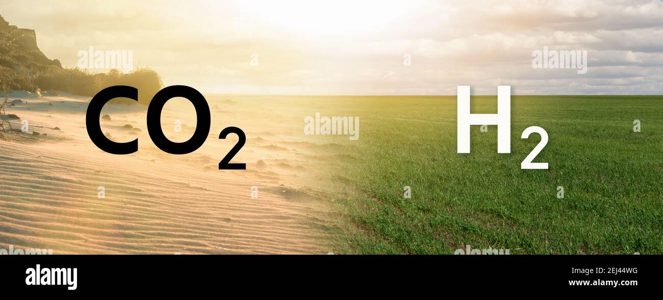 Landschaft mit halb grünen Feld und halb Wüste und Symbole von CO2 und H2. Dekarbonisierungskonzept Stockfoto