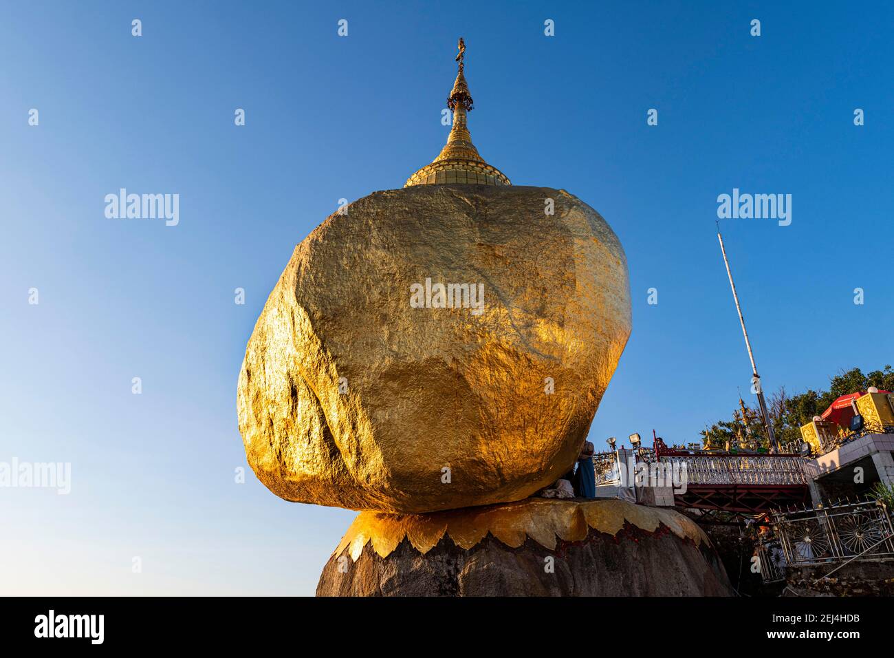 Kyaiktiyo-Pagode, goldener Fels, Mon-Staat, Myanmar Stockfoto