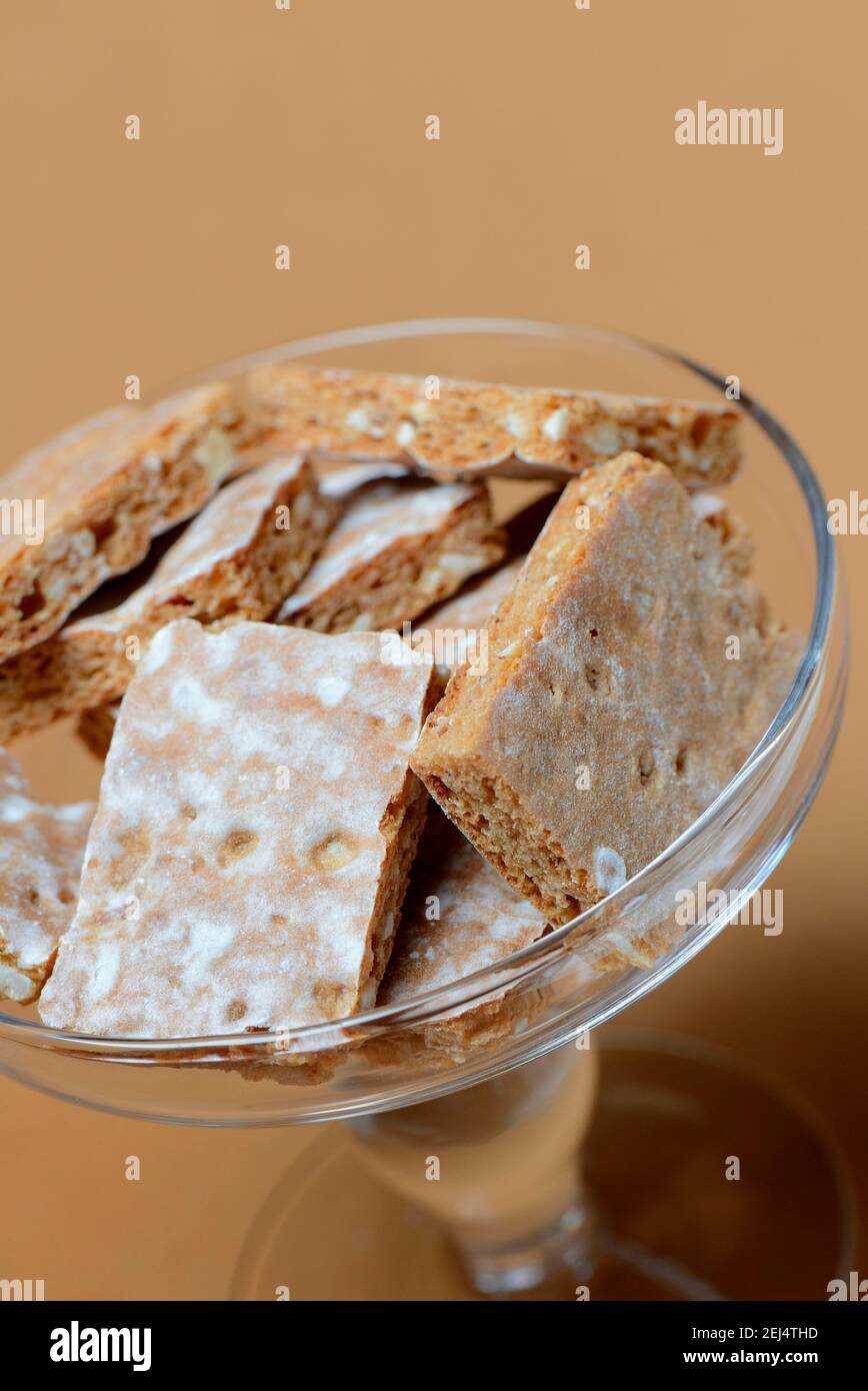 Schweizer lebkuchen -Fotos und -Bildmaterial in hoher Auflösung – Alamy