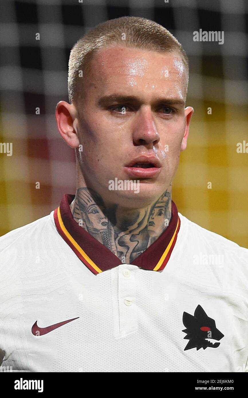 Benevento, Latium. Februar 2021, 21st. Rick Karsdorp von Roma in Aktion während der italienischen Serie A Fußballspiel Benevento vs AS Roma im Ciro Vigorito Stadion in Benevento, Italien, 2i Februar 2021. Fotografo01 Kredit: Unabhängige Fotoagentur/Alamy Live Nachrichten Stockfoto