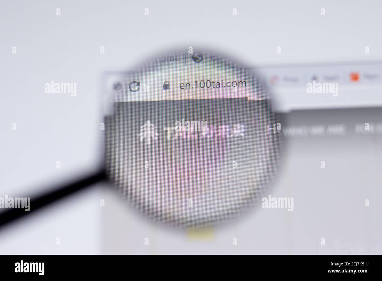 New York, USA - 17. Februar 2021: TAL Education Group Logo close up auf Website-Seite, illustrative Editorial Stockfoto