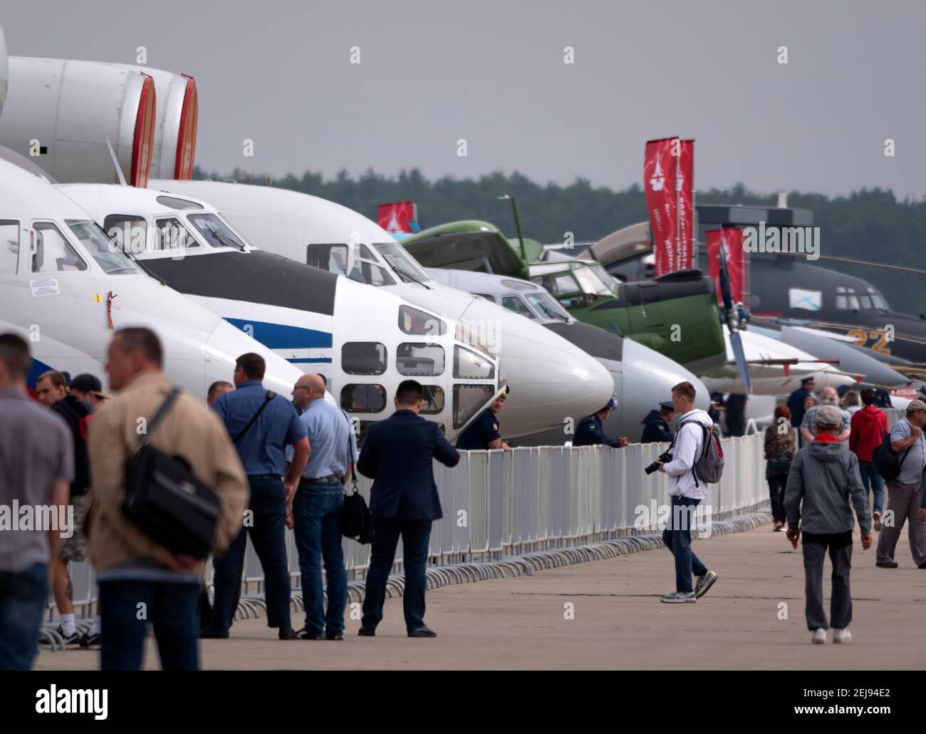 Moskau, Russland - 29. August 2020: Internationales Militär-Technisches Forum Armee-2020 Bodenflugzeugauslage. Stockfoto